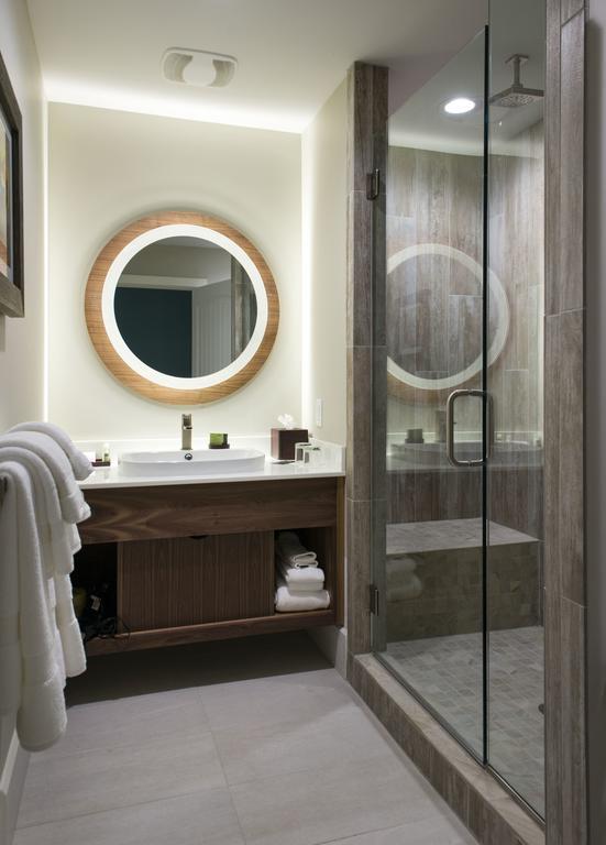 Village King Room with Balcony,113329758:JPEG