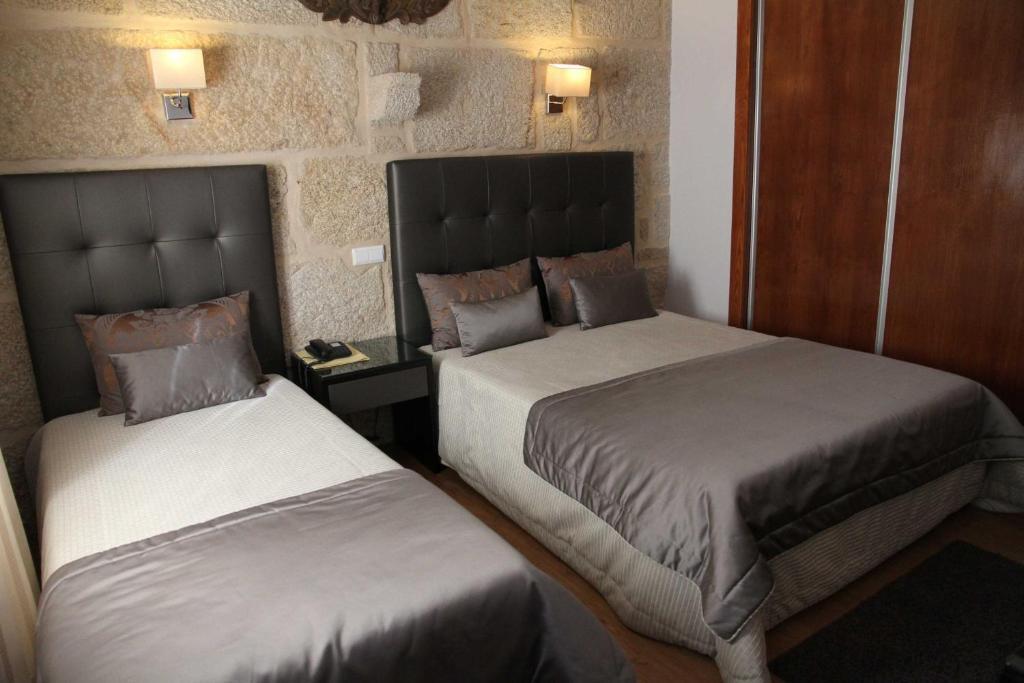 Quarto Duplo com Cama Extra