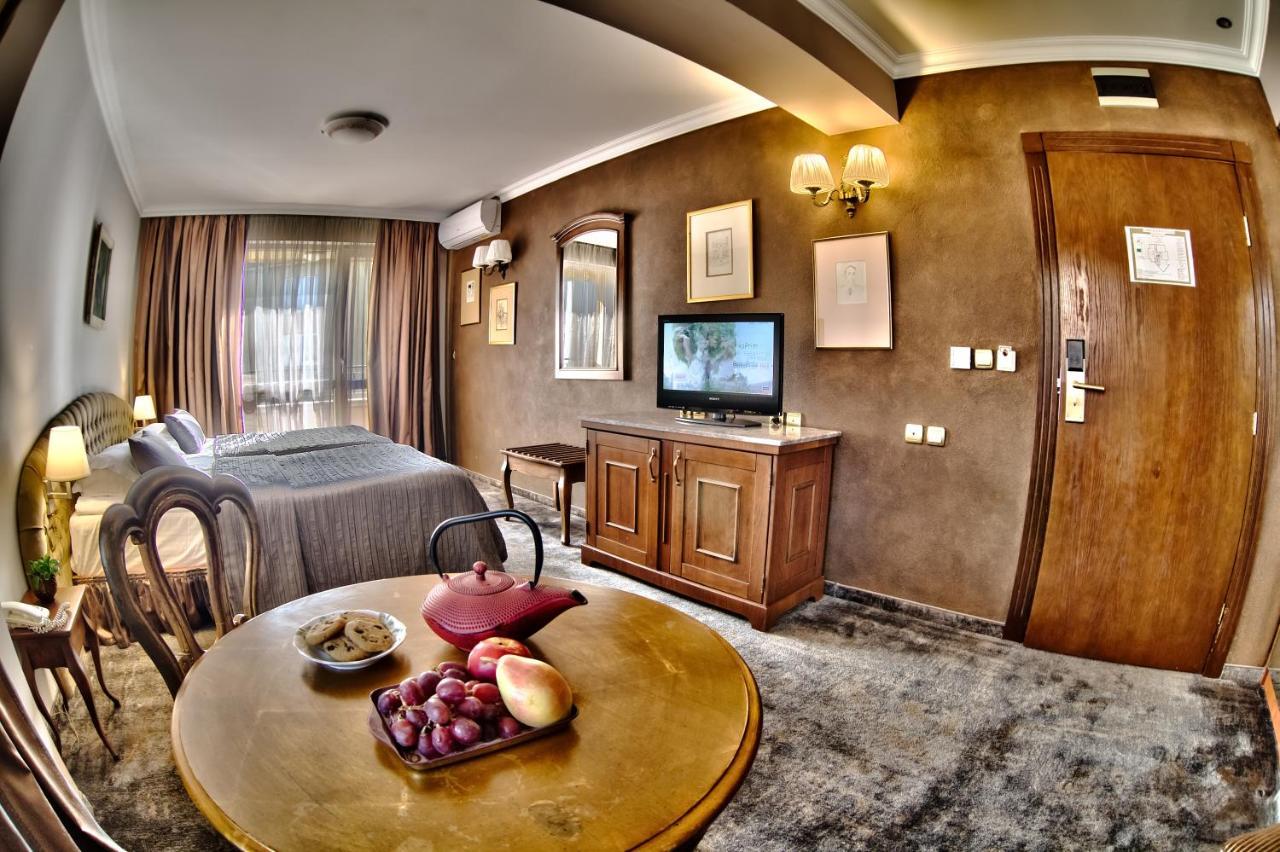 Single Room