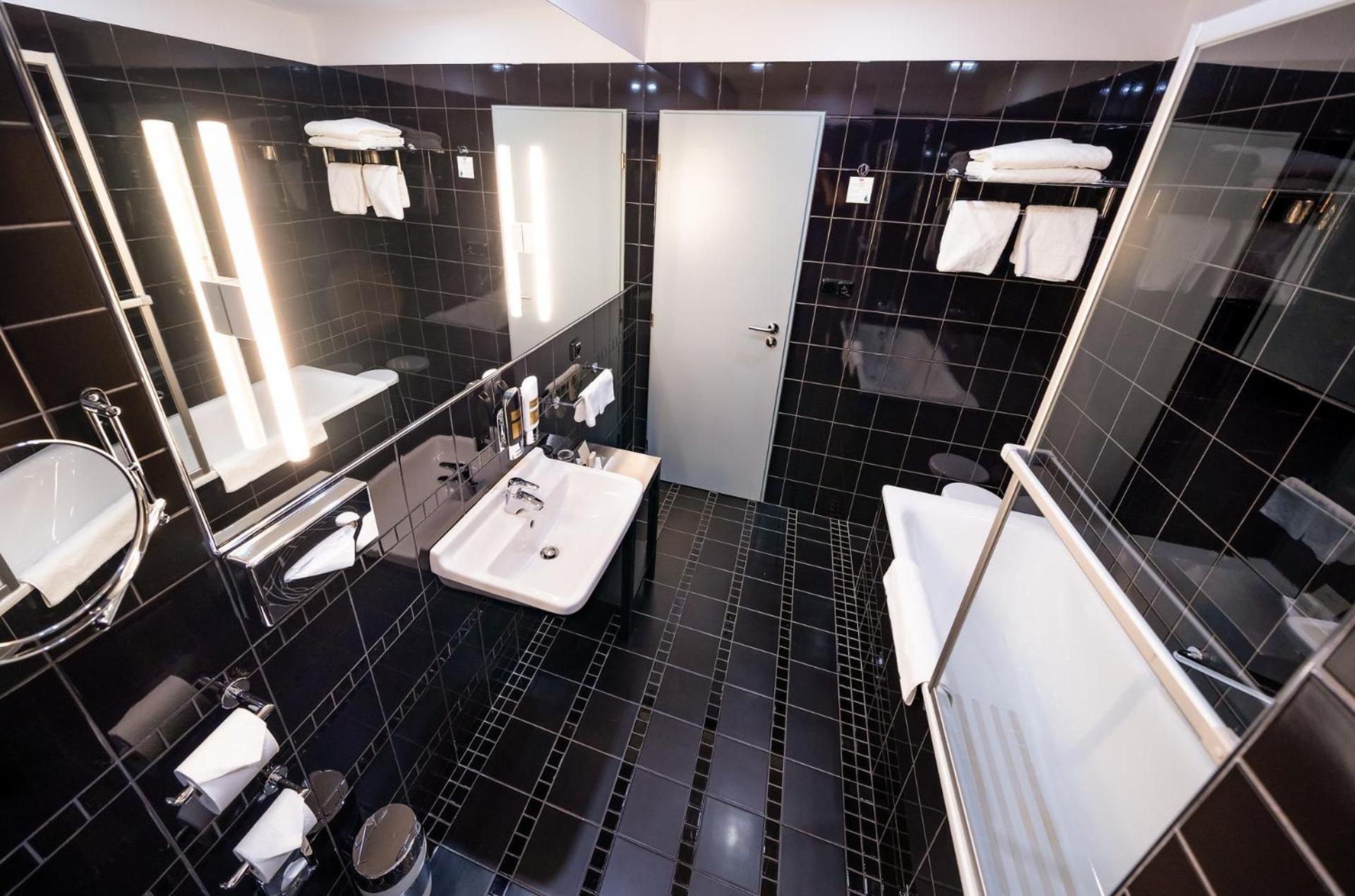 Grandium Suite