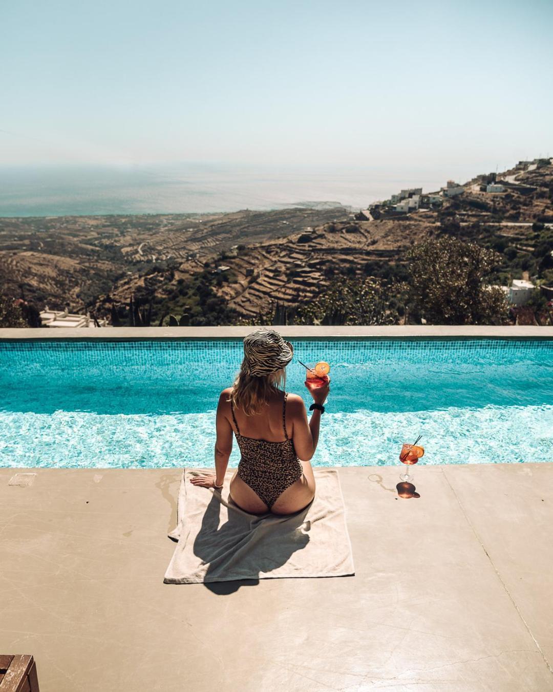 Expérience Troglodyte avec Piscine Privée - Vue sur Mer