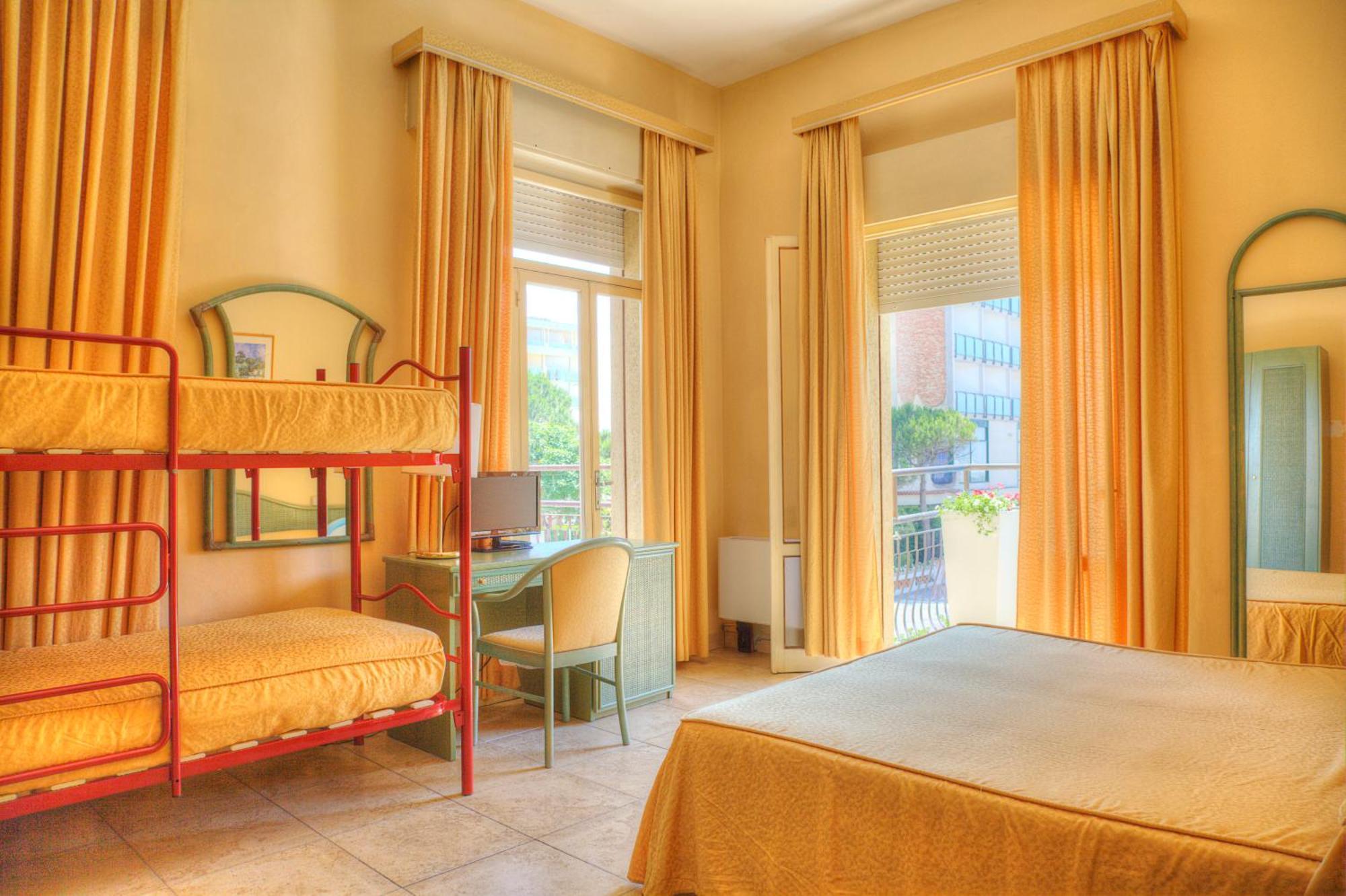 Quadruple Room with Balcony