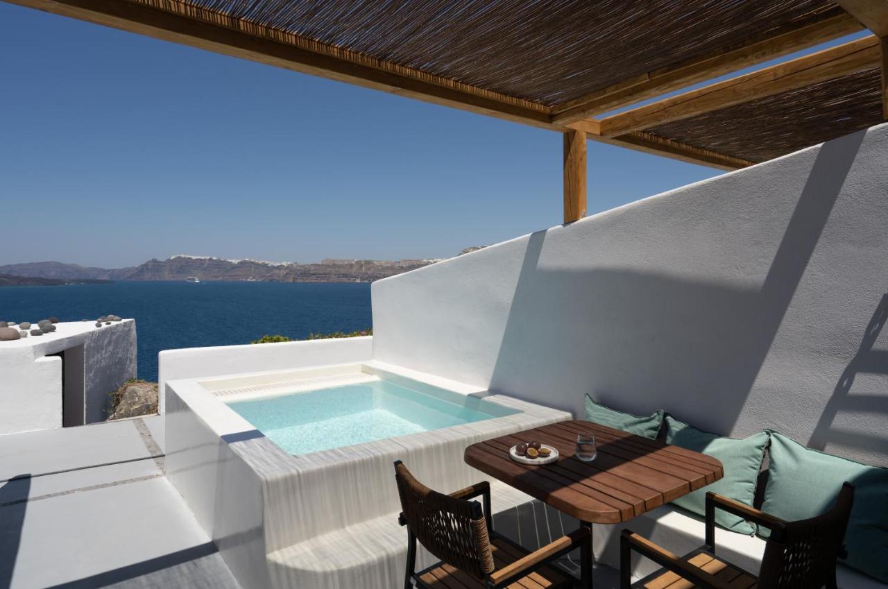 Deluxe Room Plunge Pool Caldera View,1233760142:JPEG