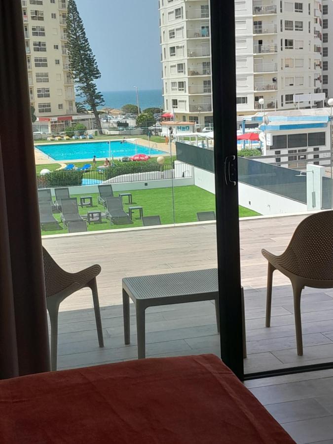 Habitación Triple con vistas a la piscina