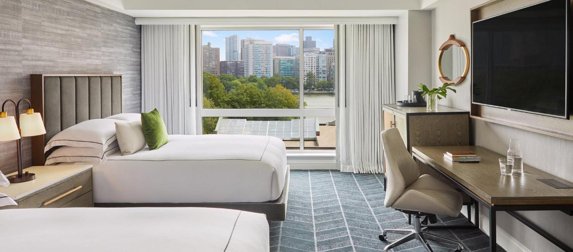 Chambre Essentielle avec 2 Lits Queen-Size et Vue