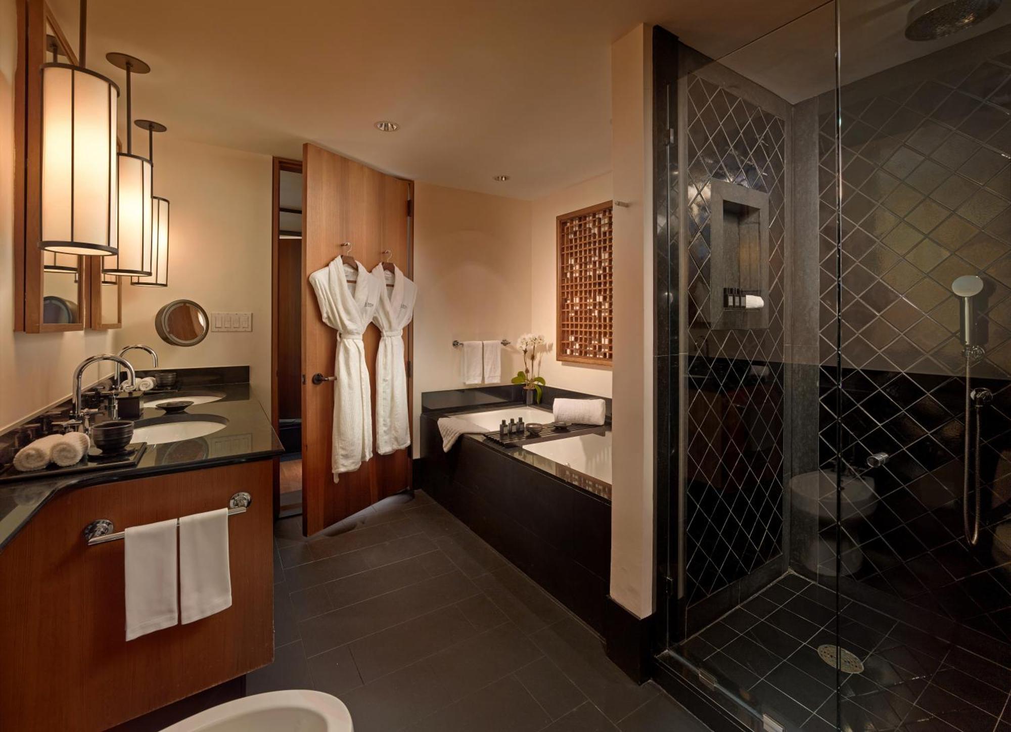 One-Bedroom Suite with Ocean View