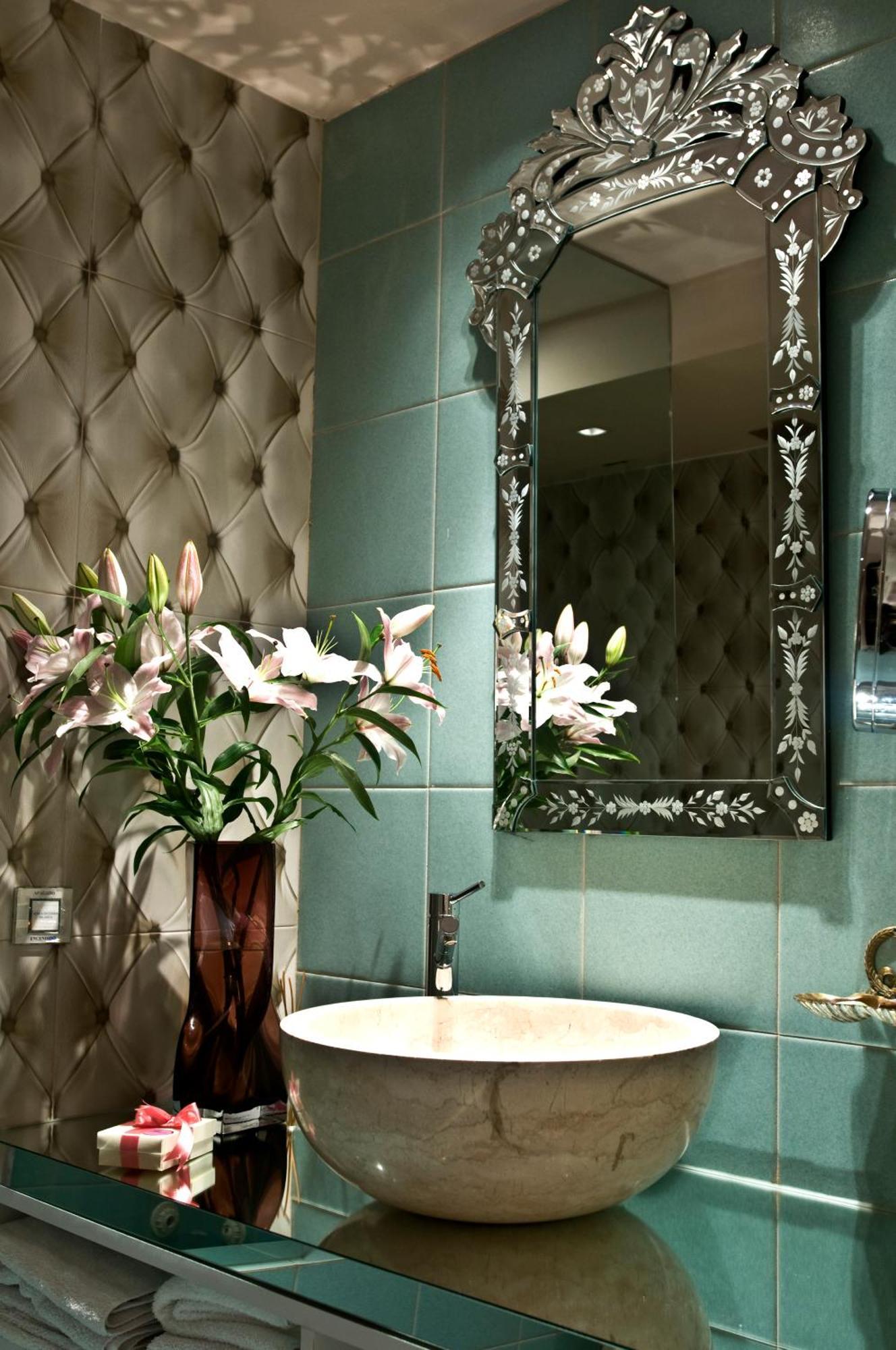 Quarto Queen com Banheira de Hidromassagem