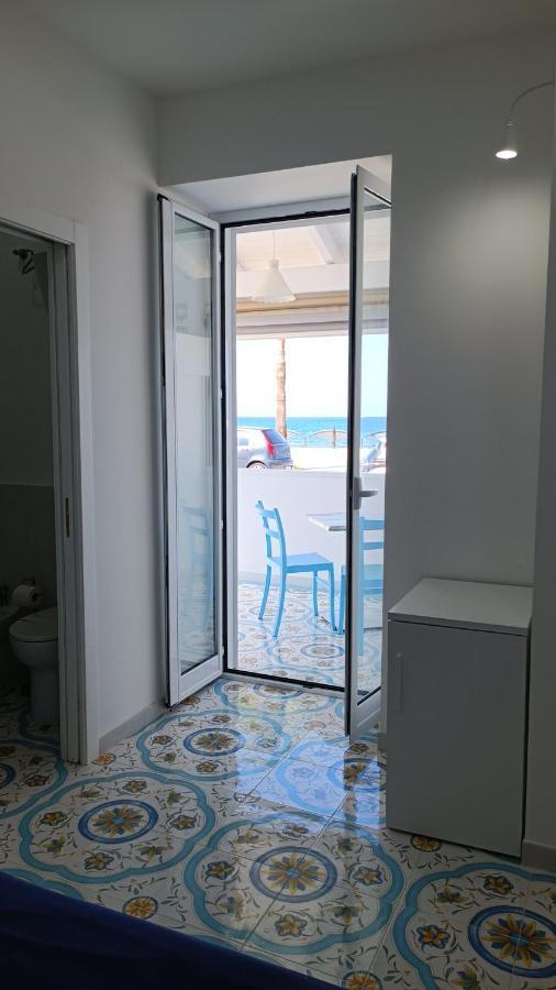 Deluxe Triple Room Sea View,1293181837:JPEG