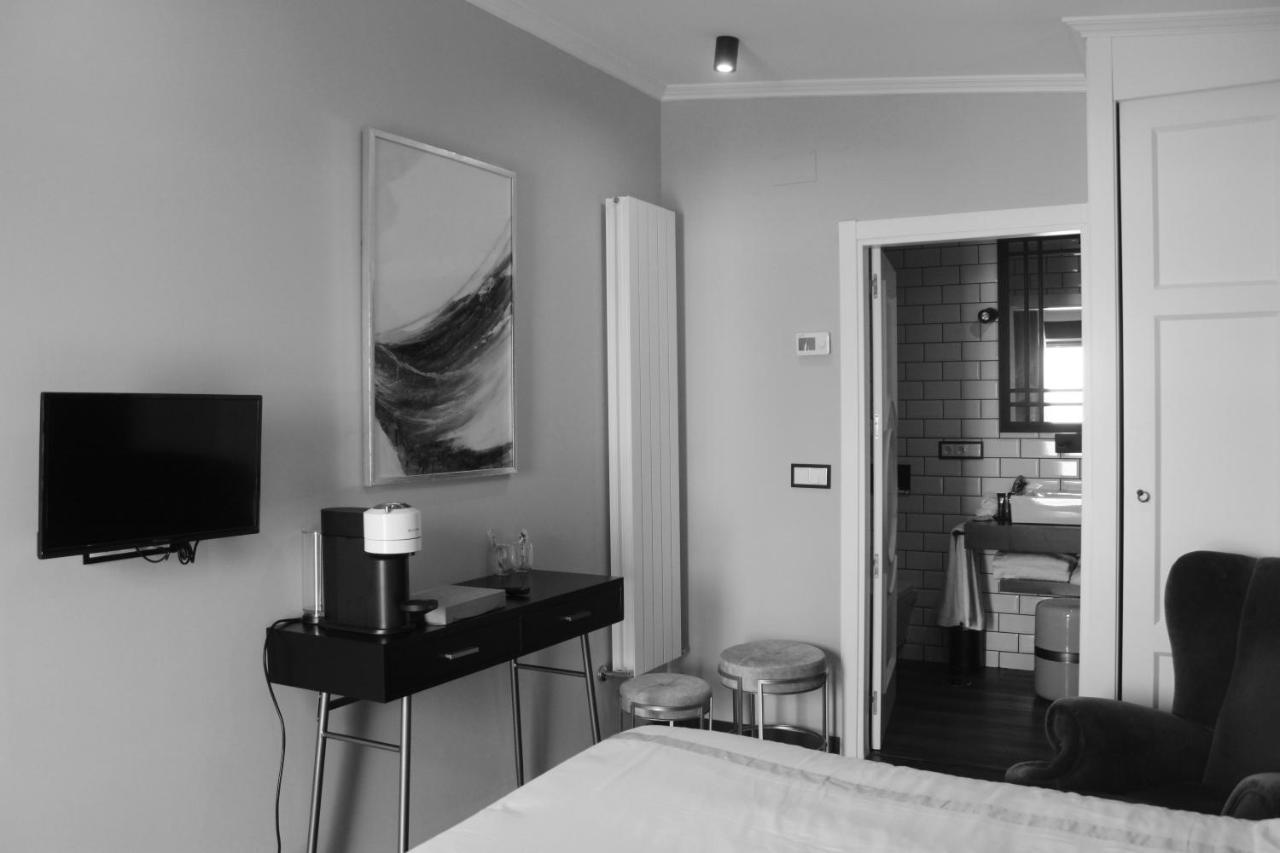 Deluxe Double Room Sea View,1603802054:JPEG