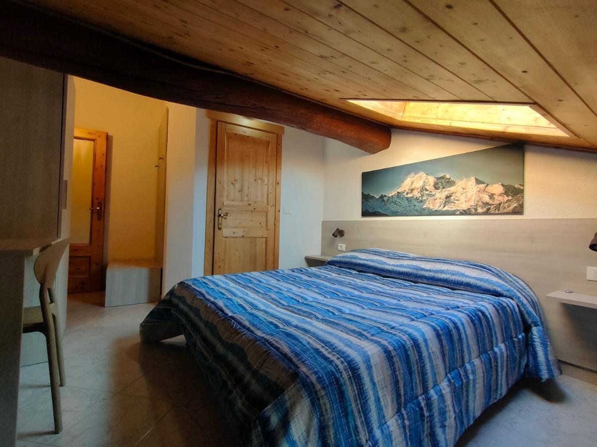 Chambre Double - Mansardée
