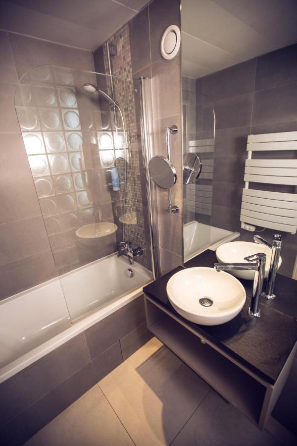 Double Room,1387510736:JPEG
