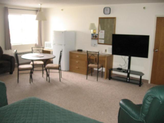 Deluxe Queen Suite,1402373780:JPEG