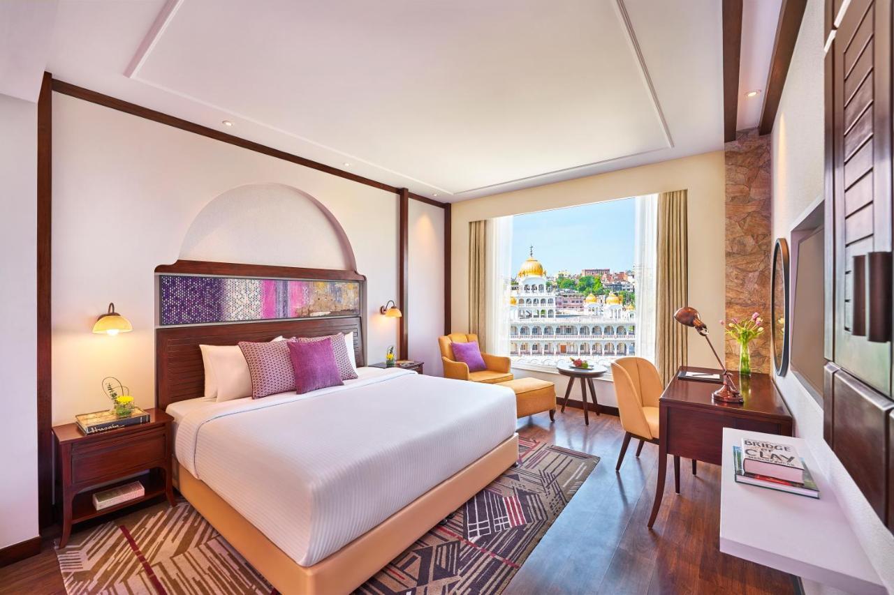Premium Room City/fort View King Bed