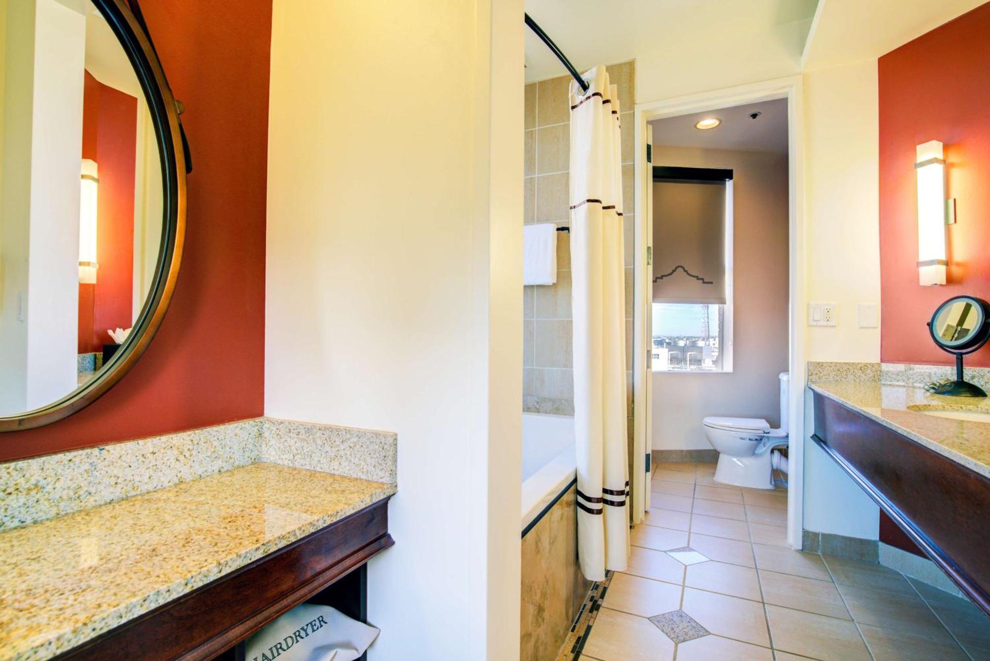 Suite Junior avec Baignoire Spa