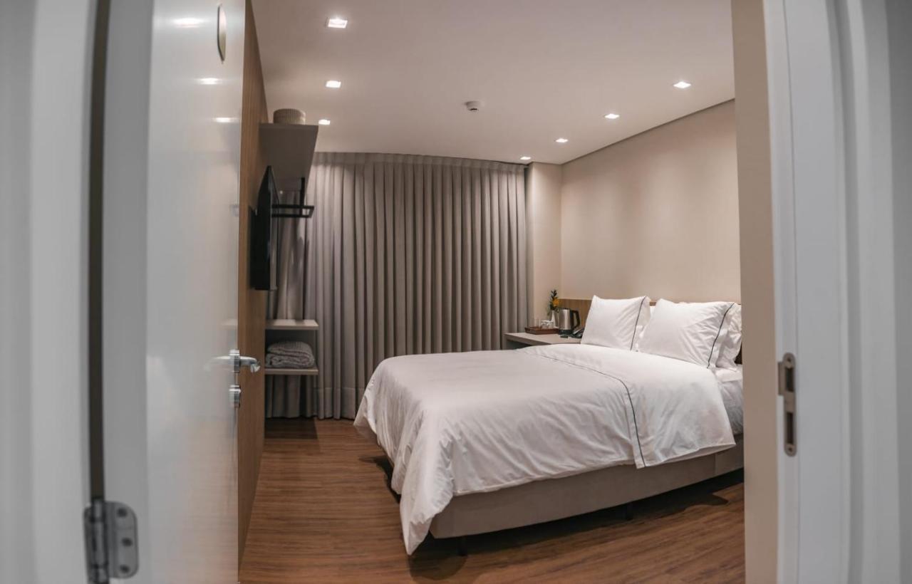 Quarto Duplo Standard