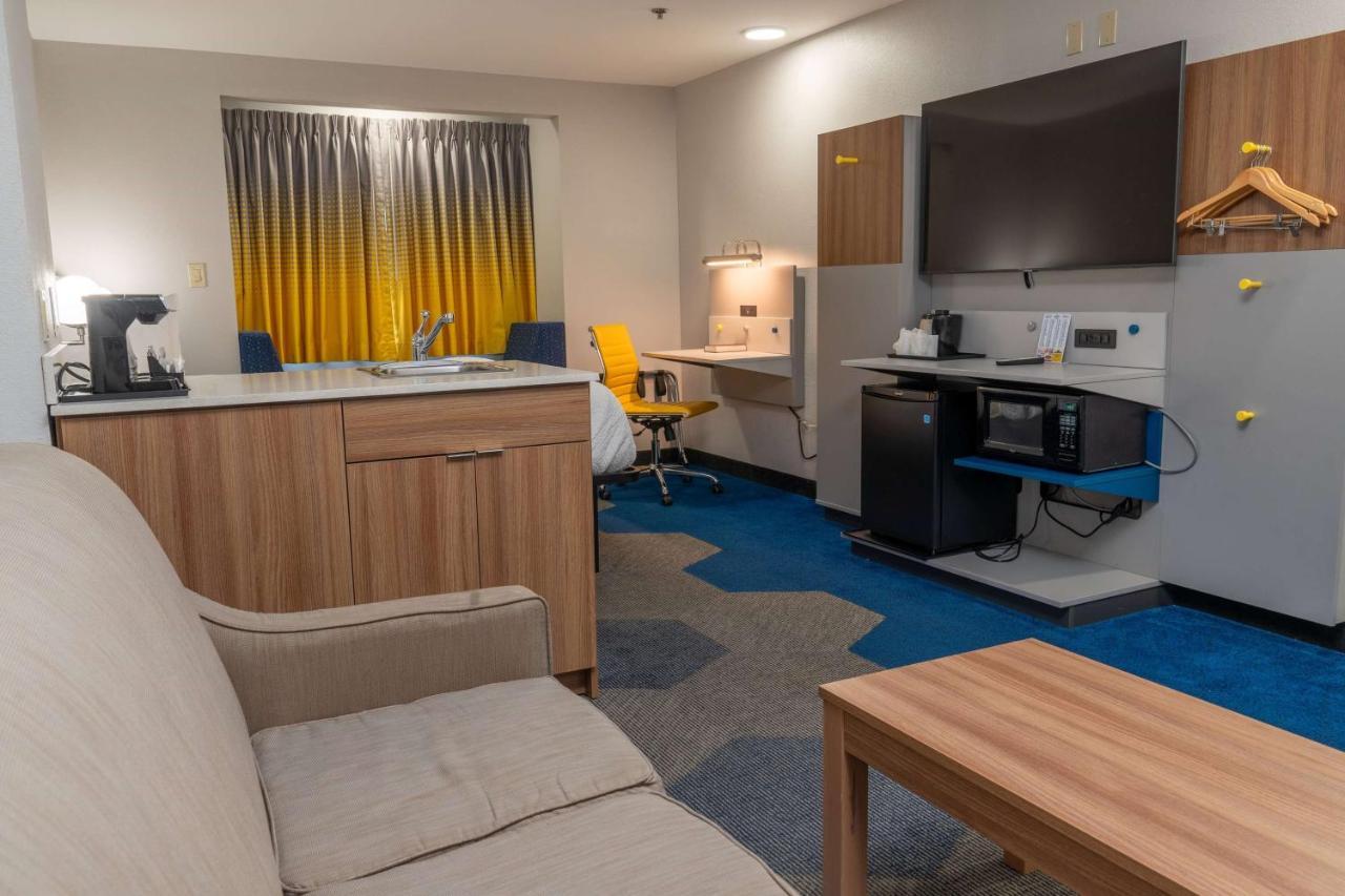 King Studio Suite - Non-Smoking,1559654359:JPEG