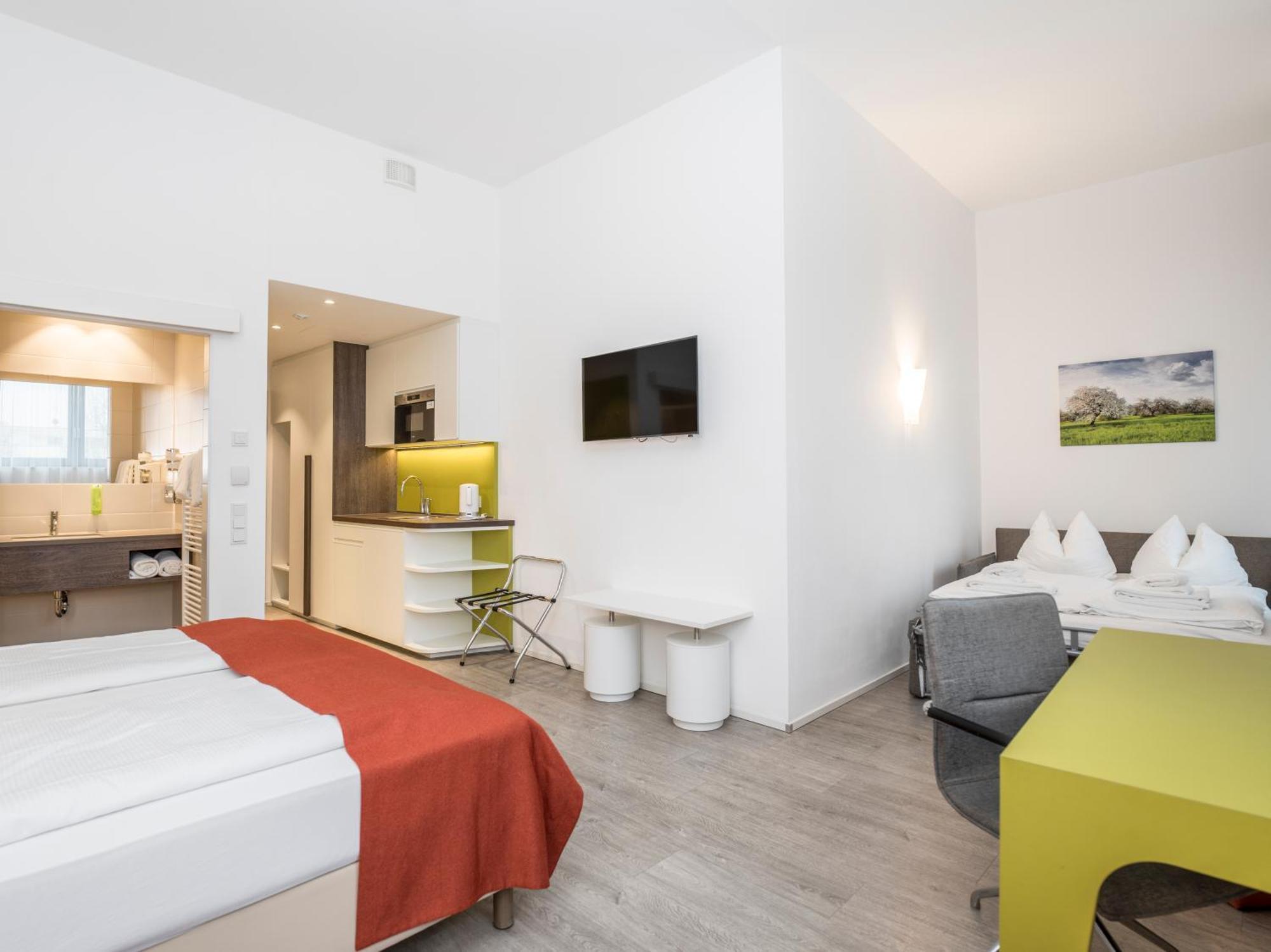 Large Double Room