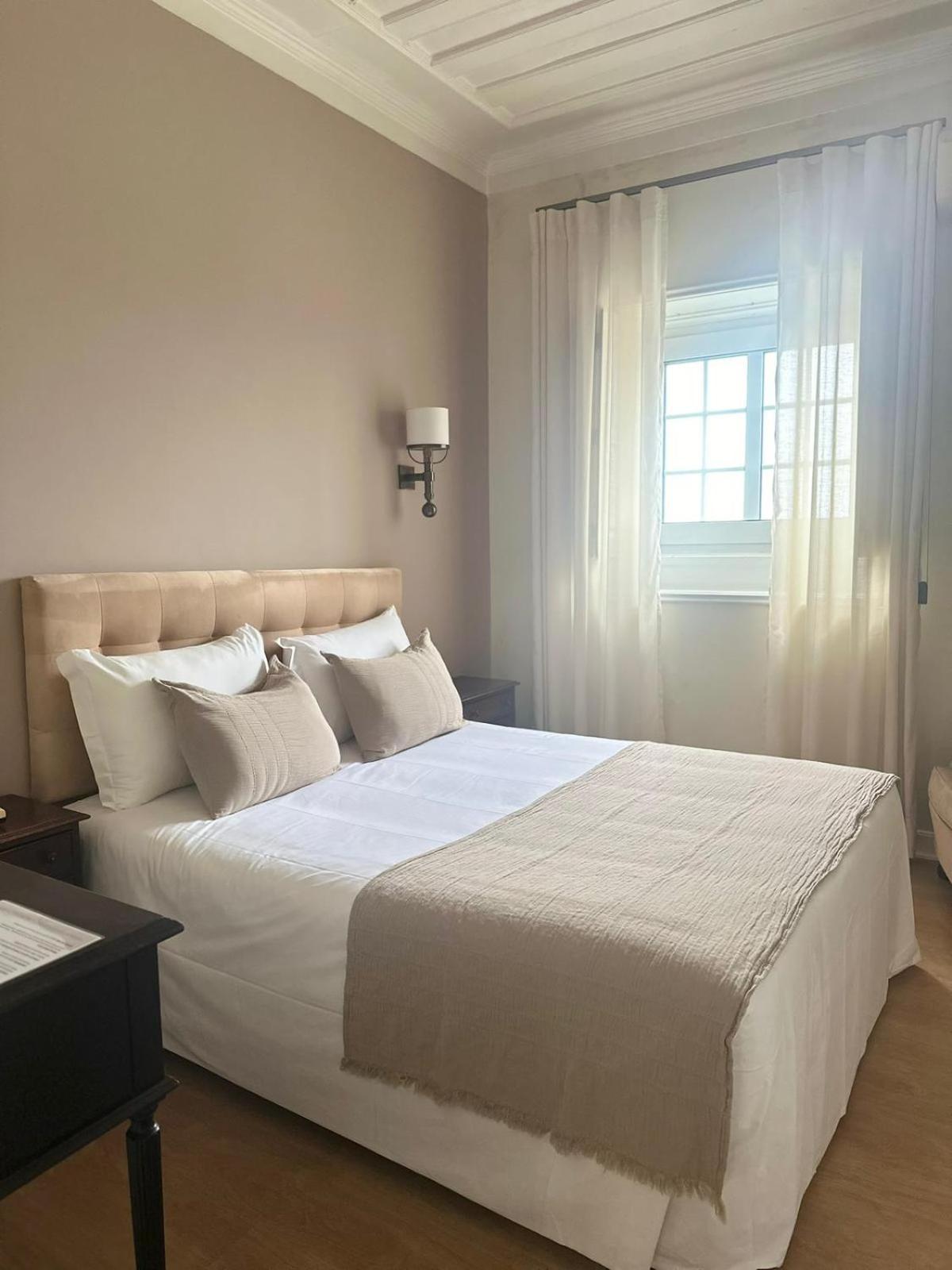 Double Room,1572687881:JPEG