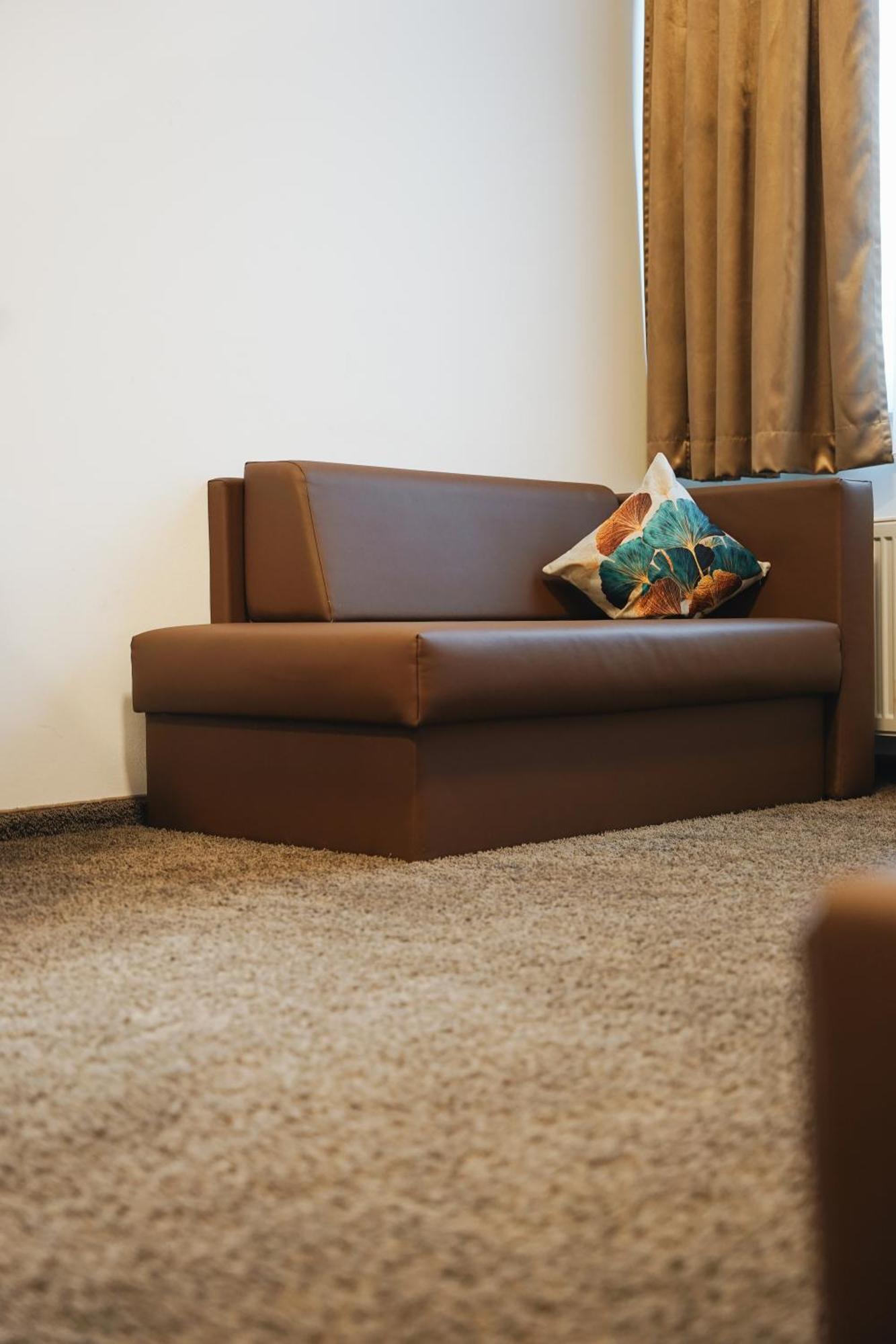Deluxe Triple Room,1527851533:JPEG
