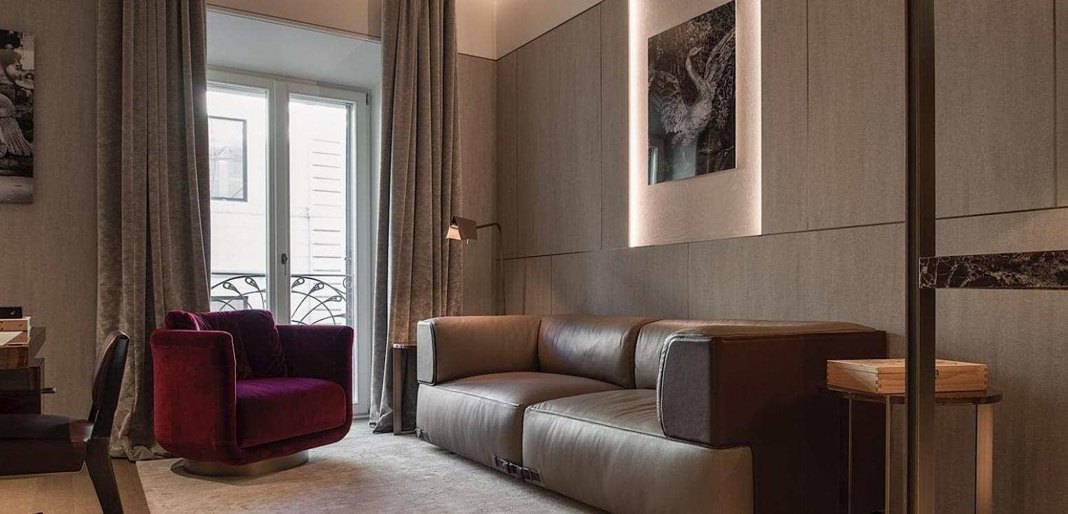 Deluxe Suite 5