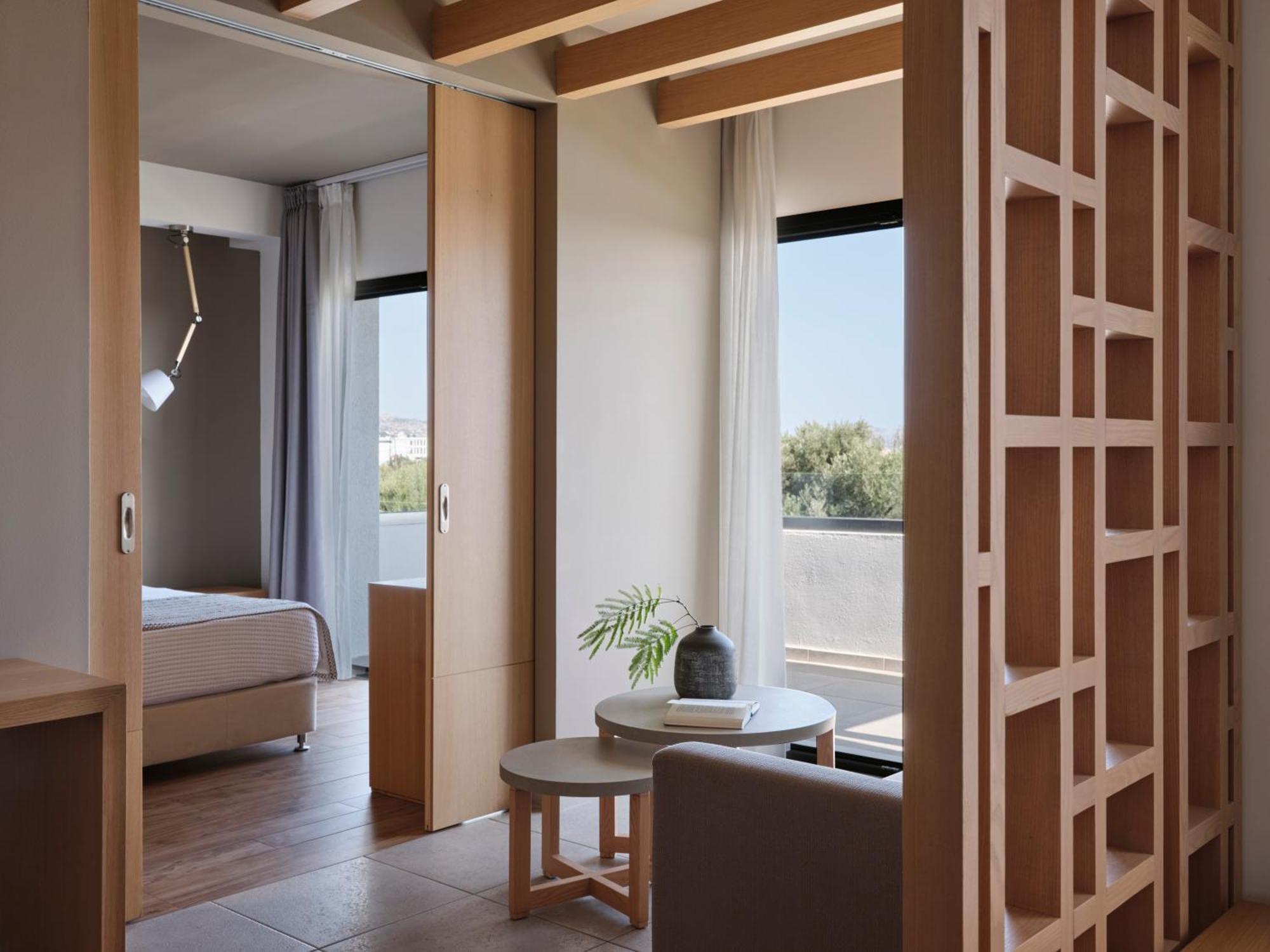 Suite met 2 Slaapkamers en Uitzicht op het Zwembad