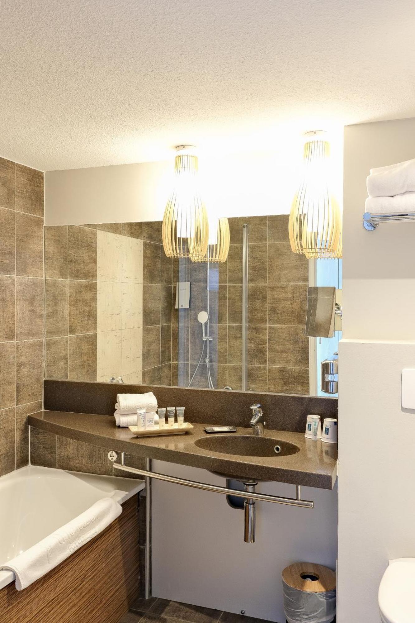 Triple Room with sofa - garden side view,1545191947:JPEG