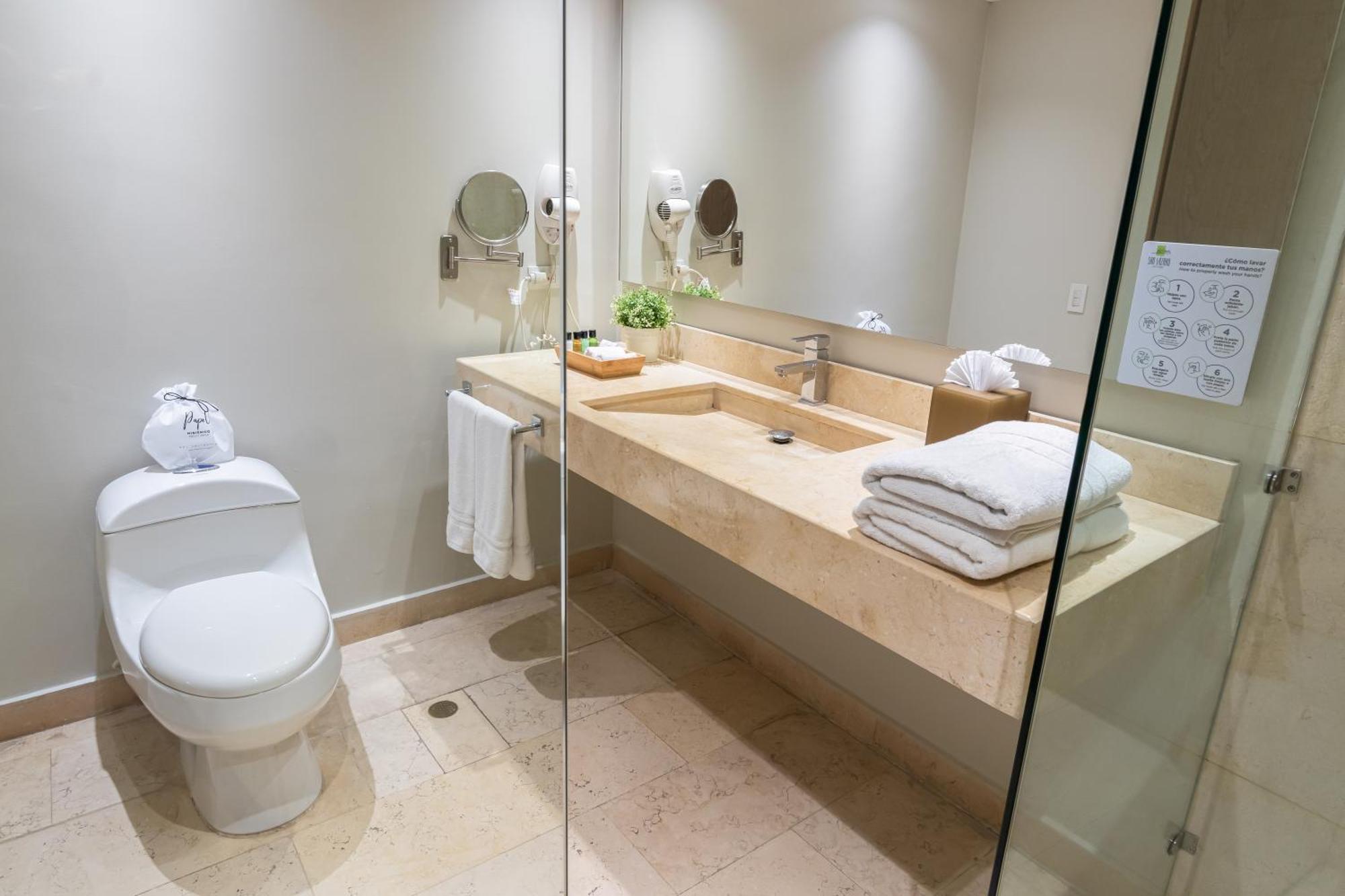 Superior Twin Room,1557902578:JPEG