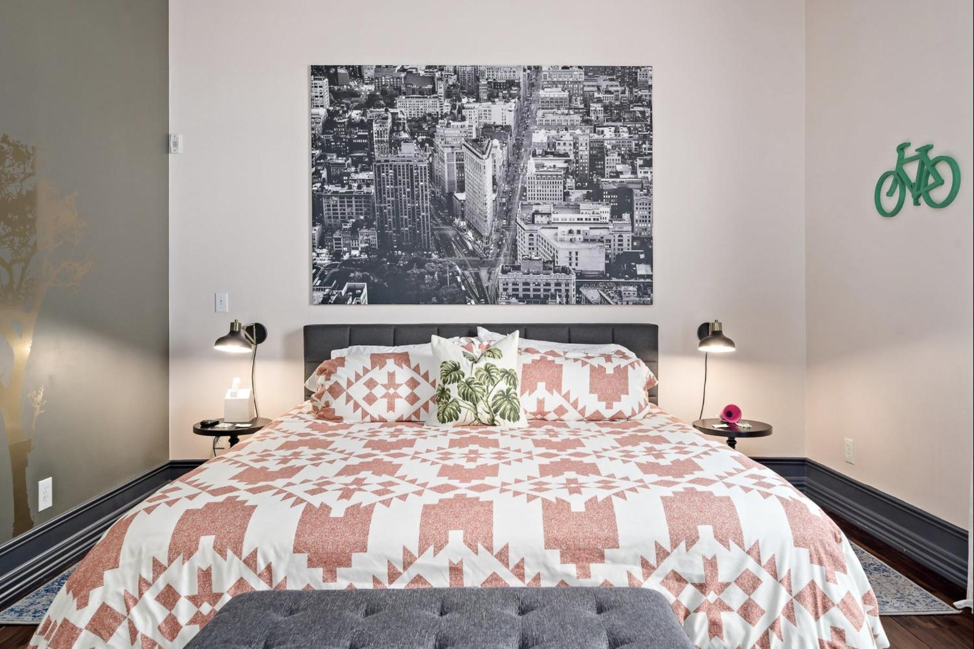 Superior King Suite