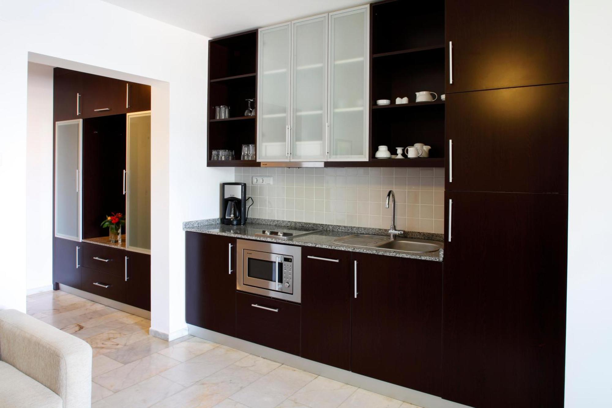 Two-Bedroom Suite,1566940796:JPEG