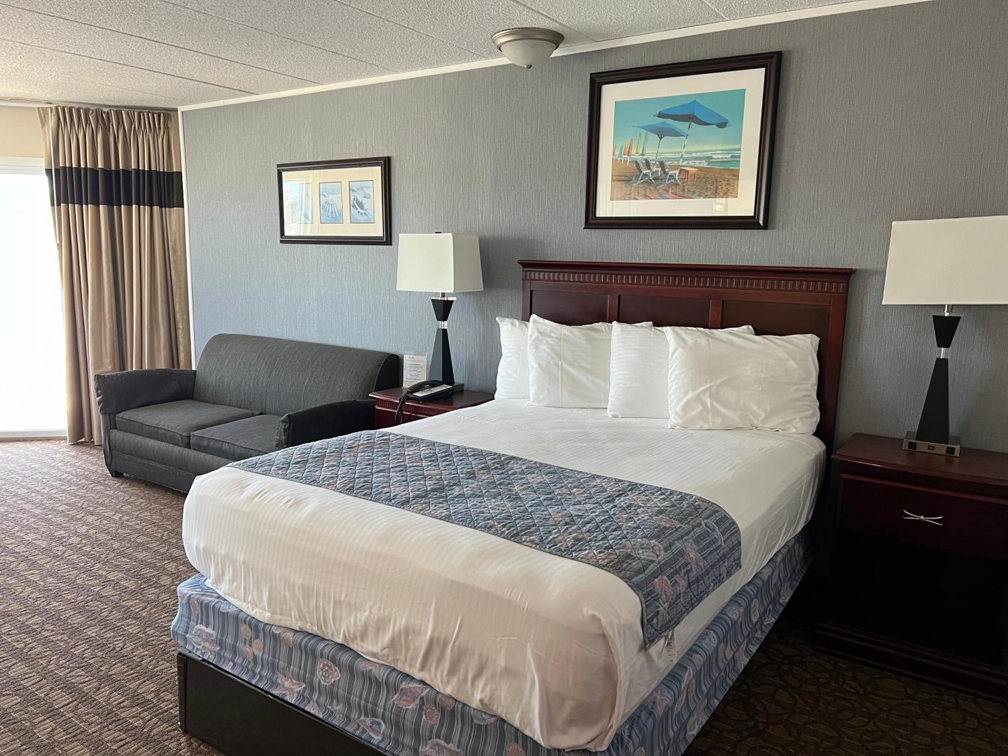 One-Bedroom Suite,1583670820:JPEG