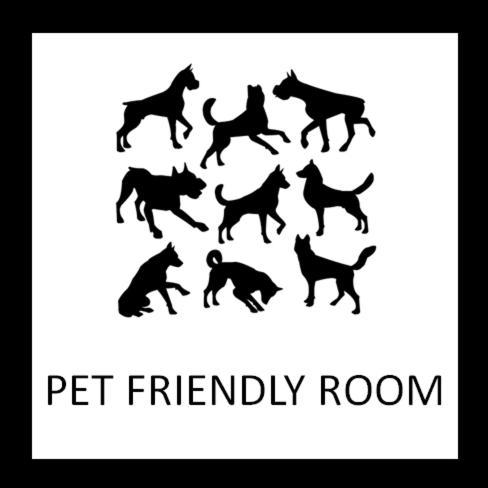 Pet Friendly 2 Queens,1584610957:JPEG