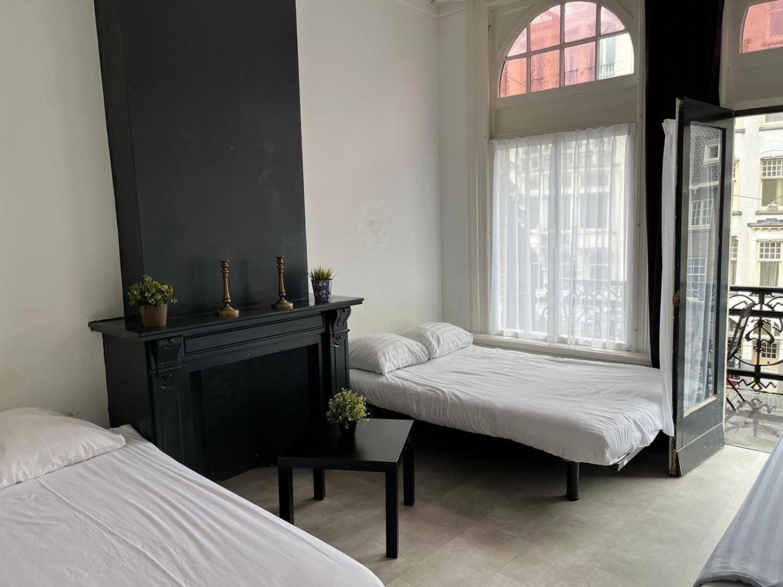 Chambre Quadruple avec Balcon