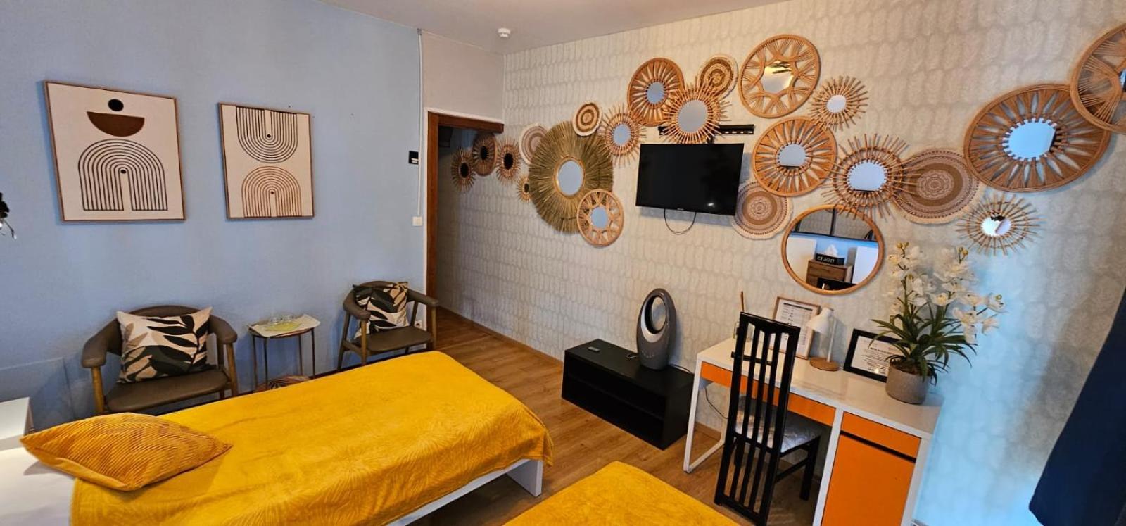 Chambre Lits Jumeaux avec Salle de Bains Privative