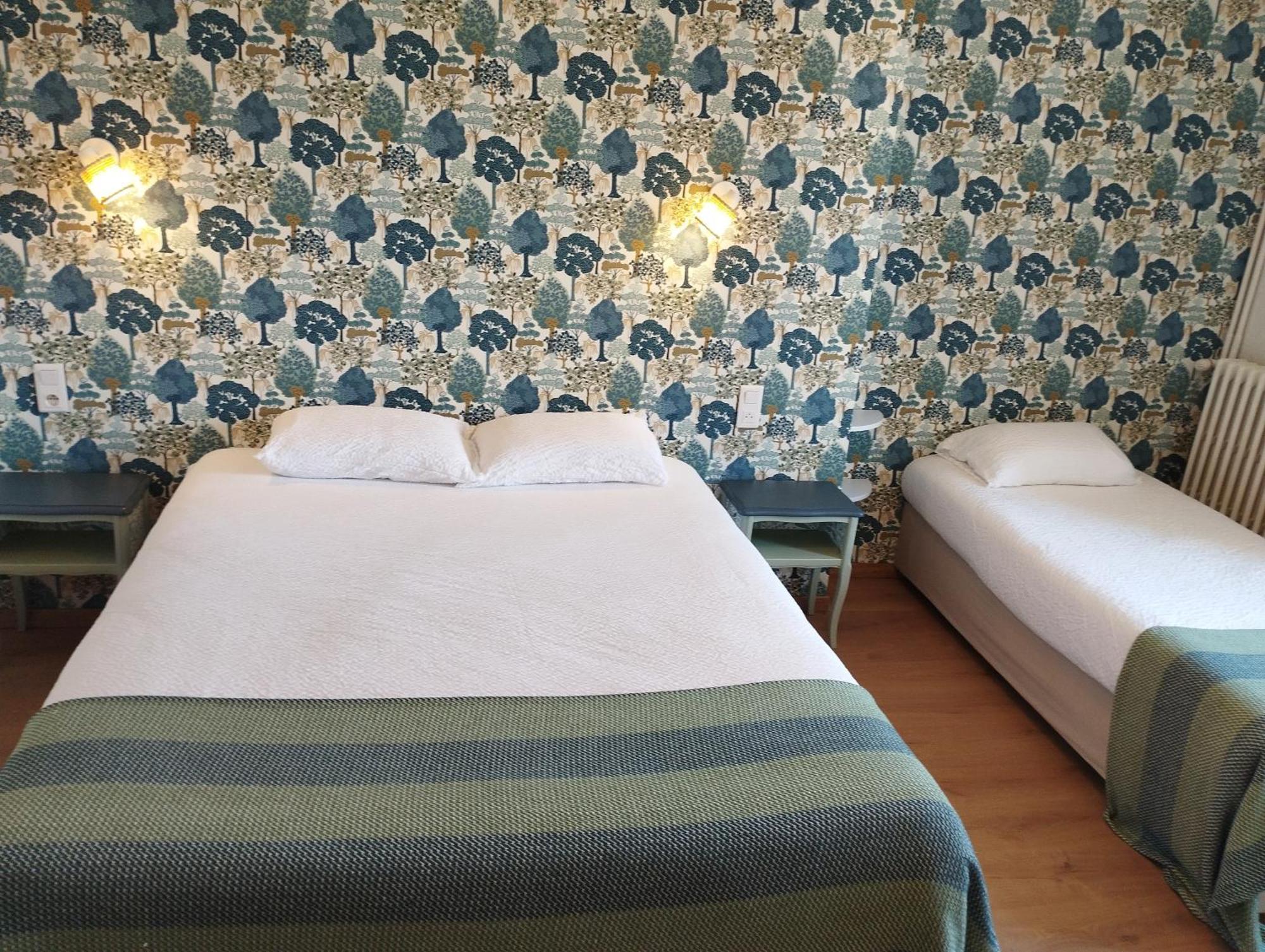 Großes Doppelzimmer