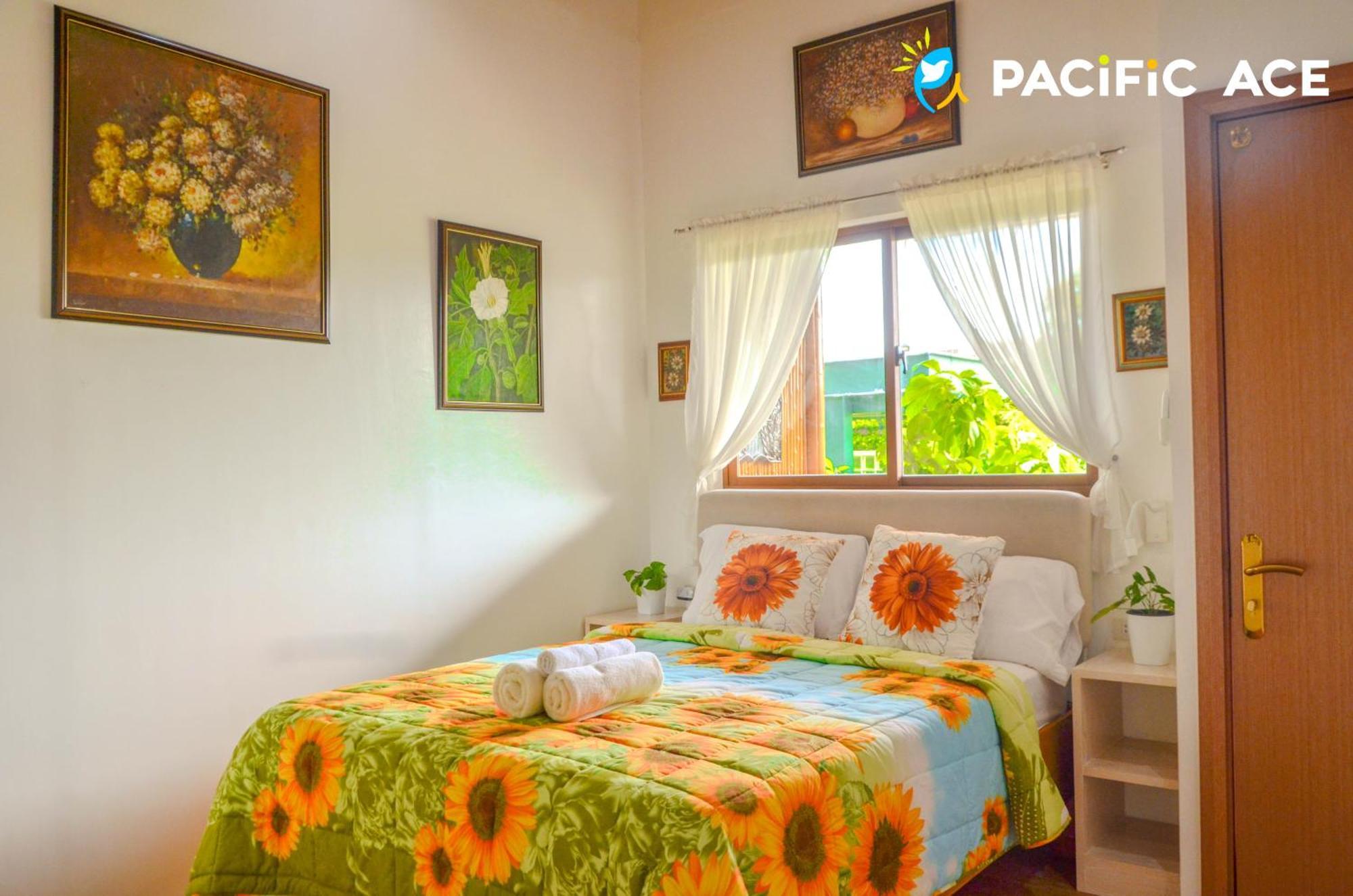 Deluxe Room,1684493401:JPEG