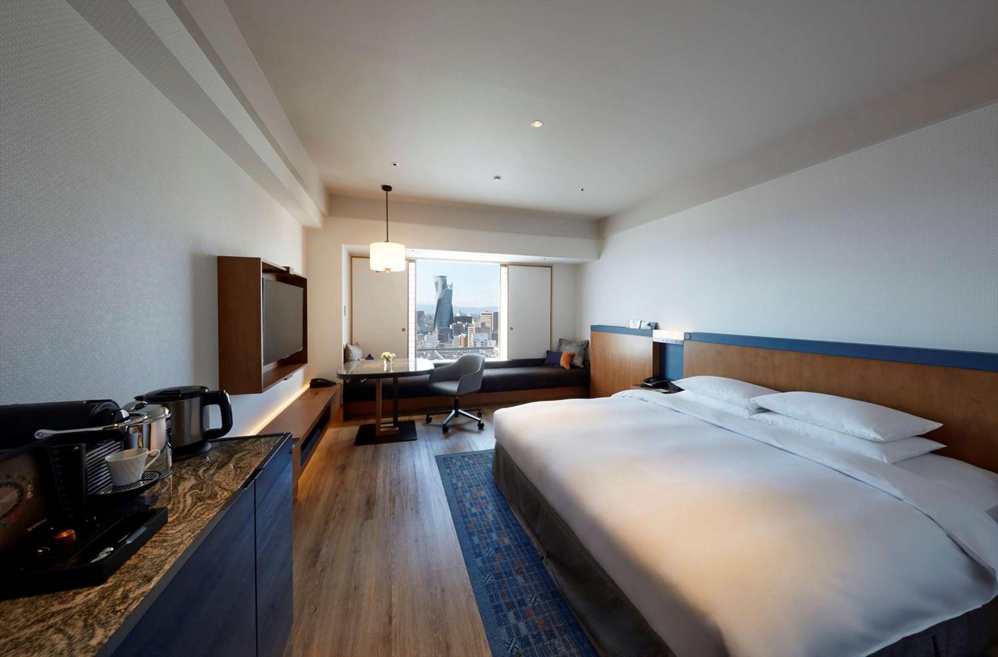 Deluxe Zimmer mit Kingsize-Bett
