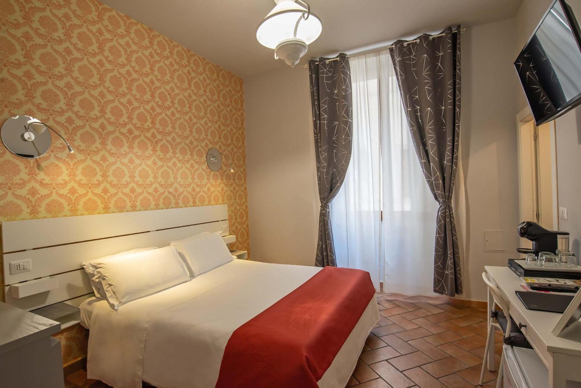 Large Double Room