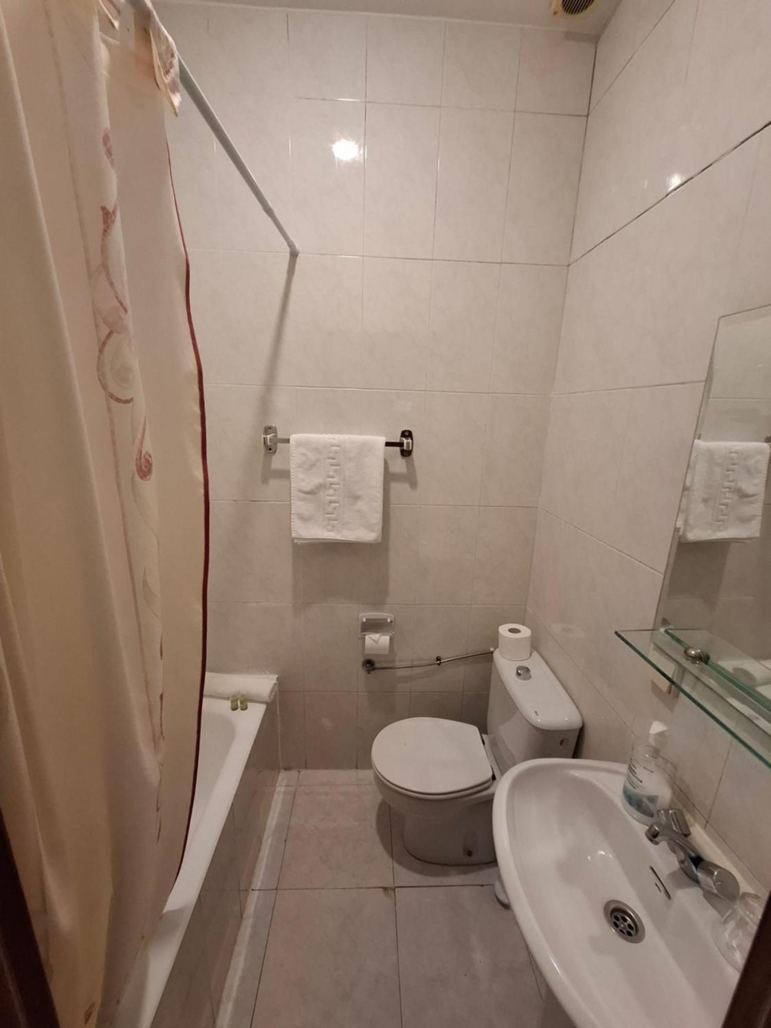 Habitación Doble con baño privado