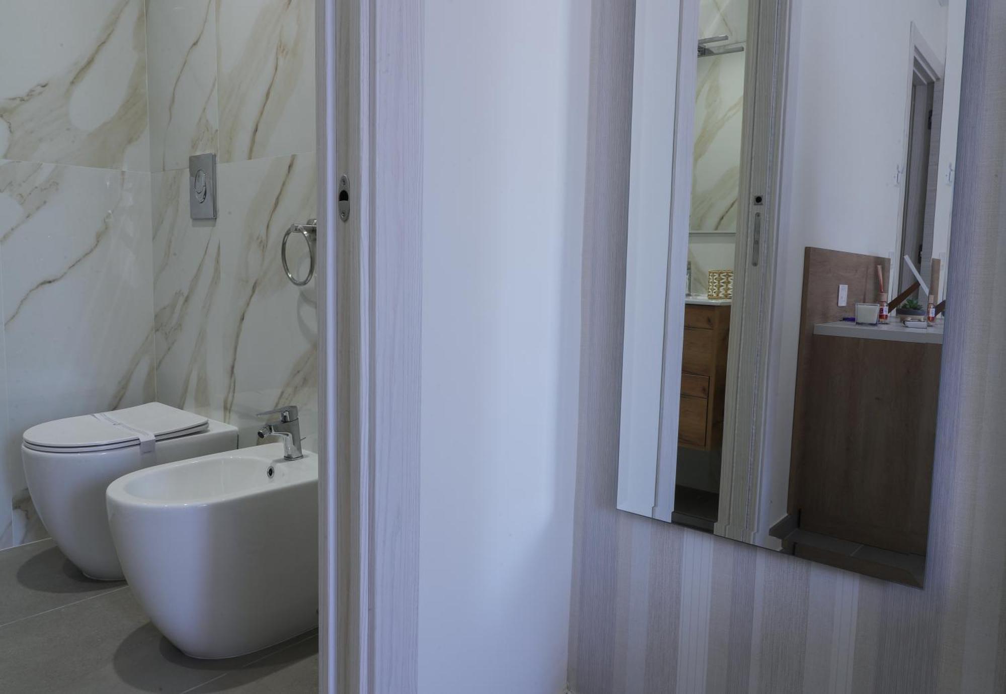 Camera Matrimoniale con Bagno Privato