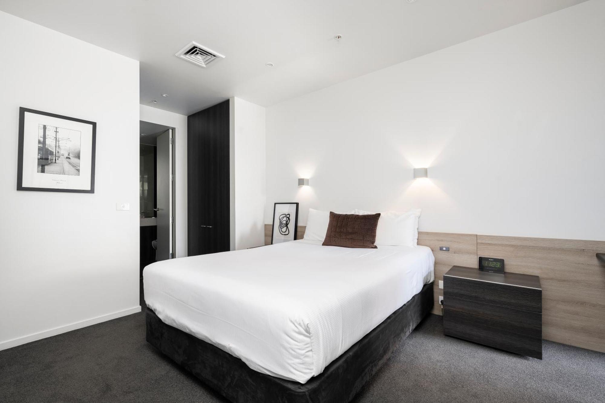 One-Bedroom Apartment,1638495843:JPEG