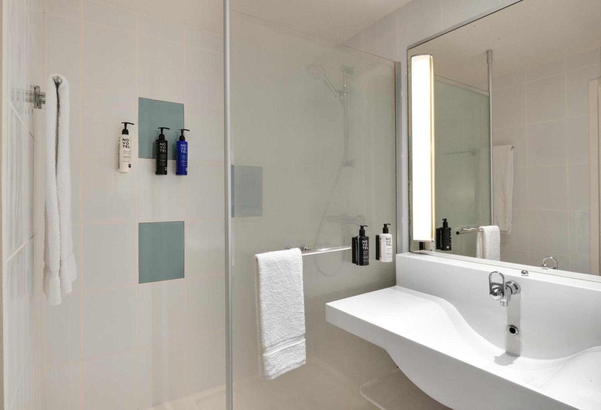 Standard Double Room with City View