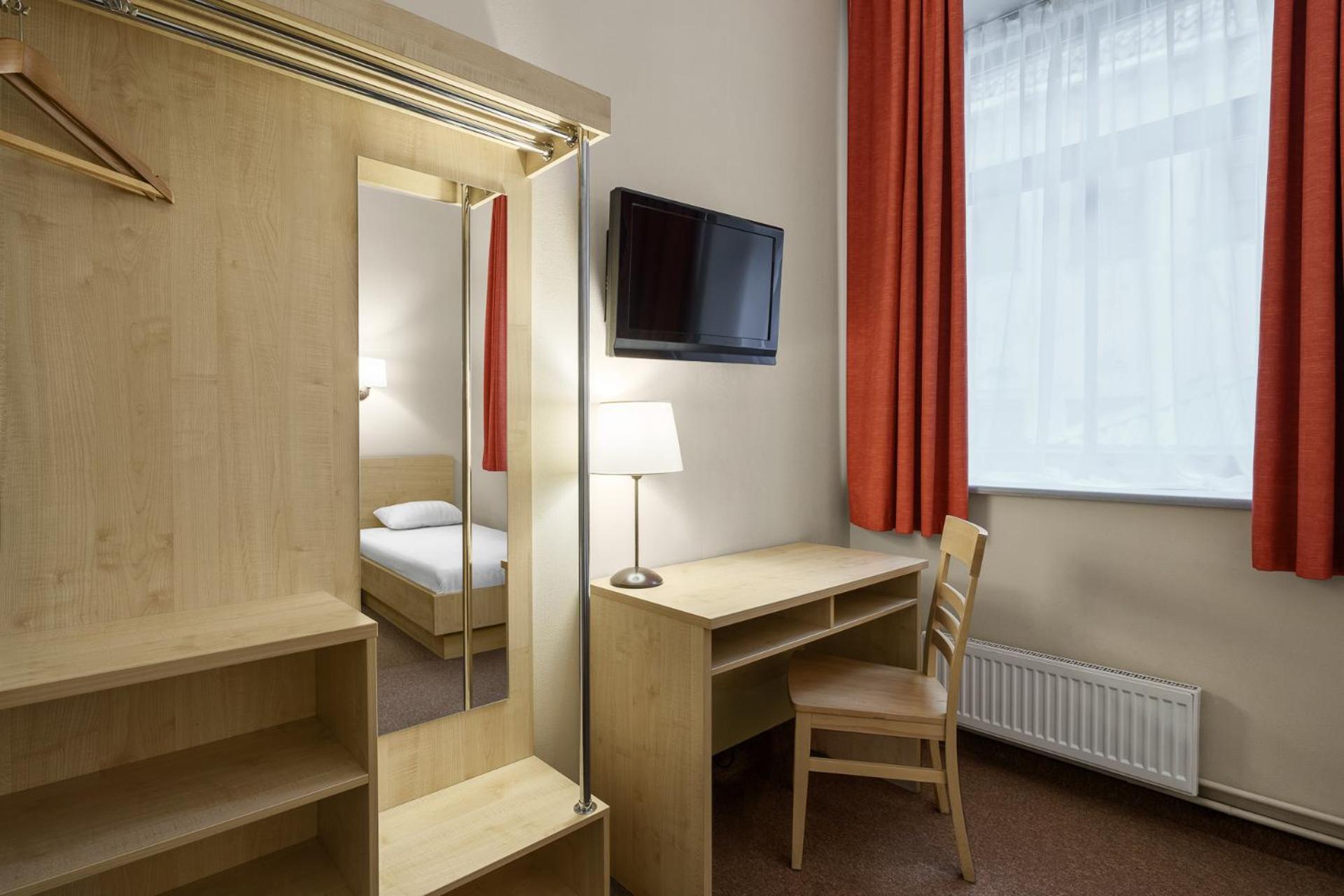 Standard Doppel- oder Zweibettzimmer