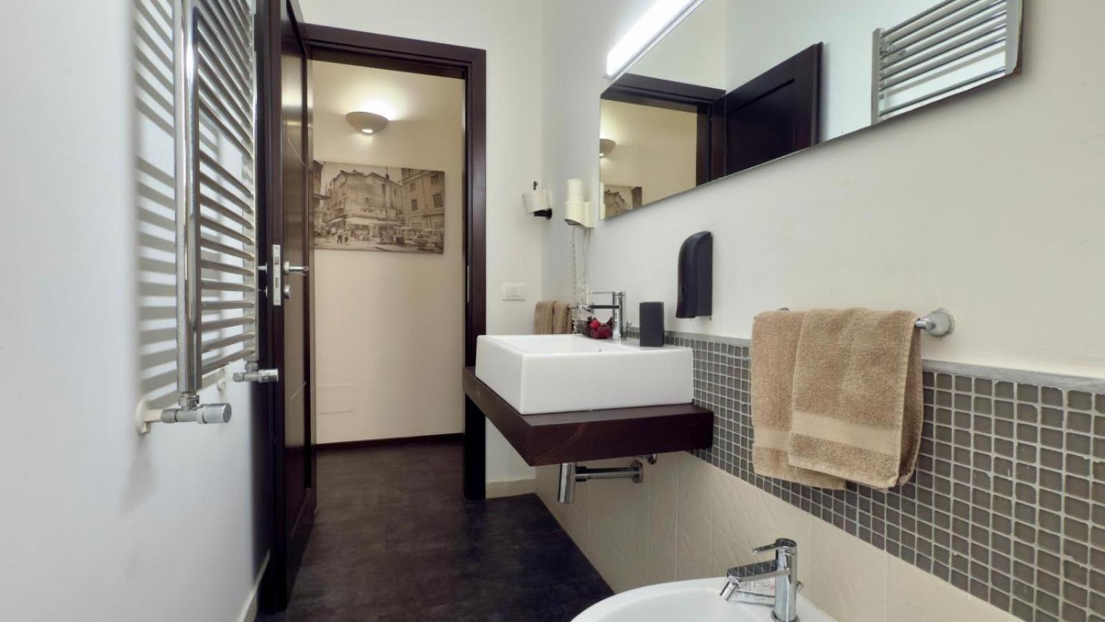 Double Room,1694556937:JPEG