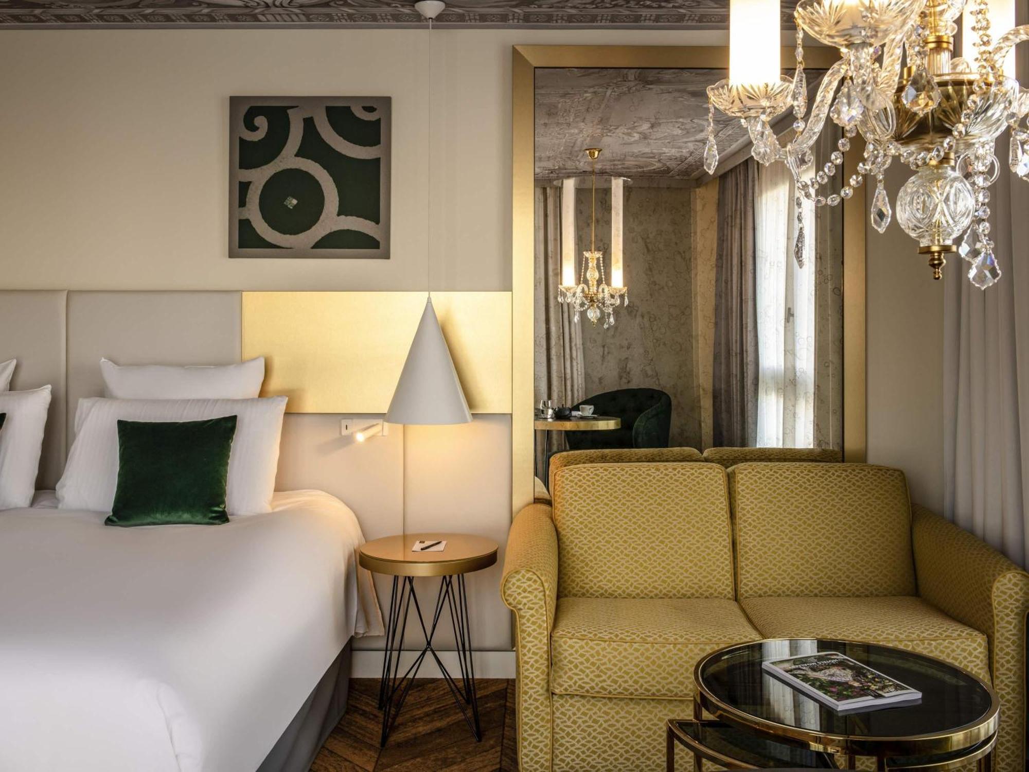 Junior King Suite,1729980455:JPEG