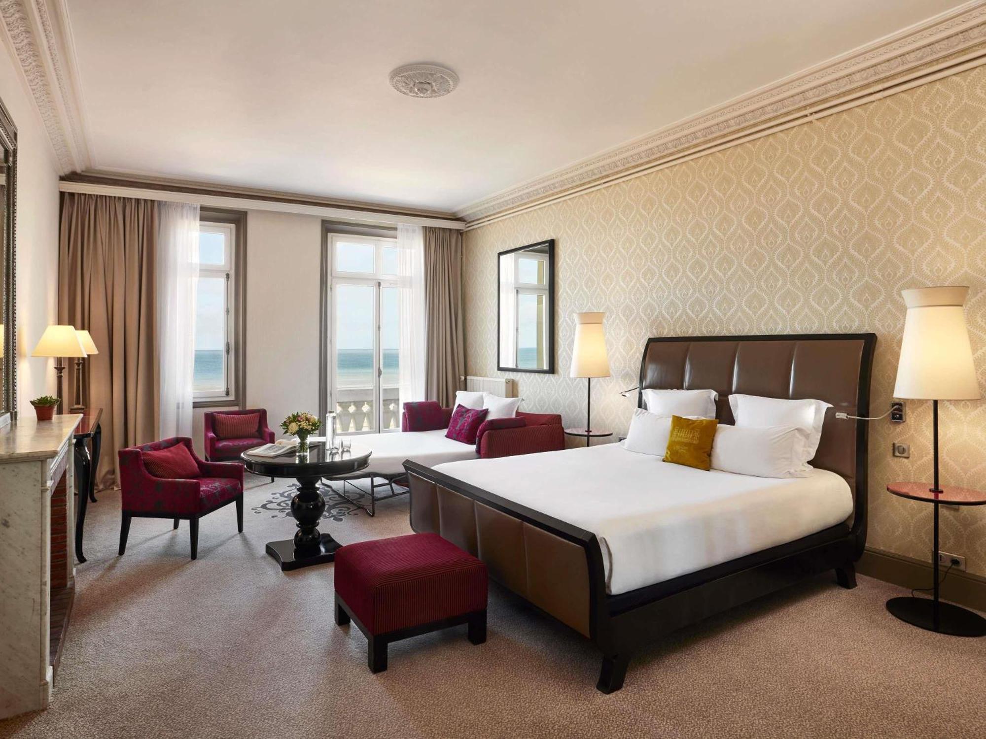 Family Room with Sea View,1716978427:JPEG