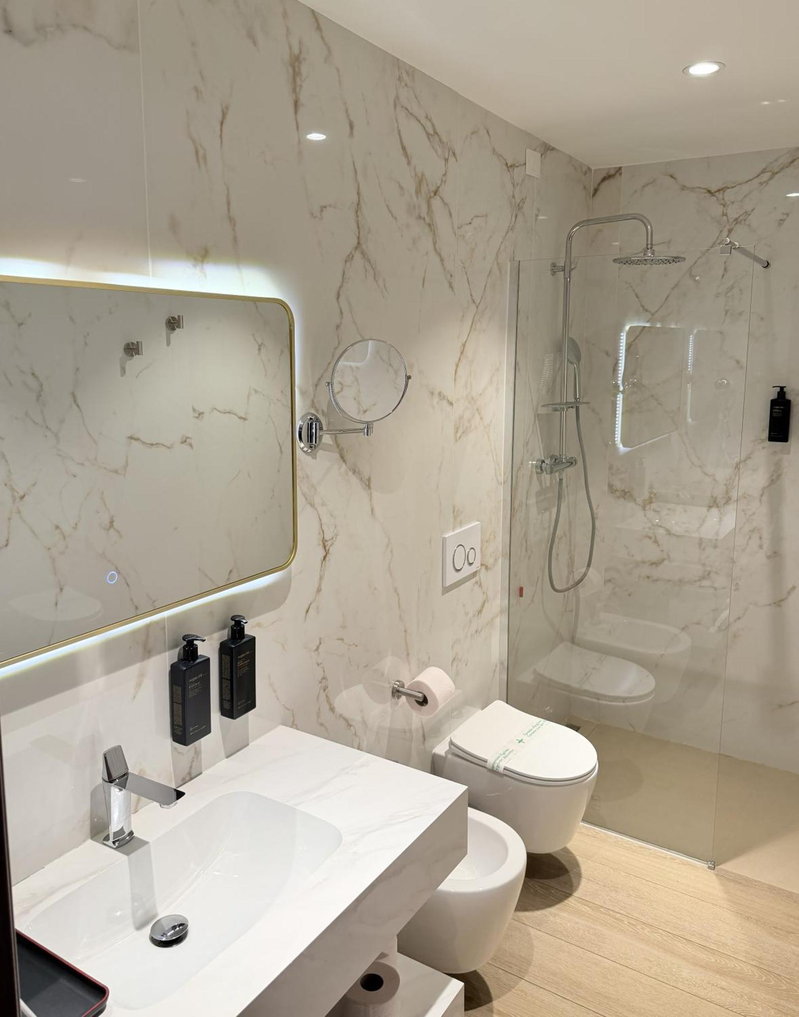 Grande Chambre Simple