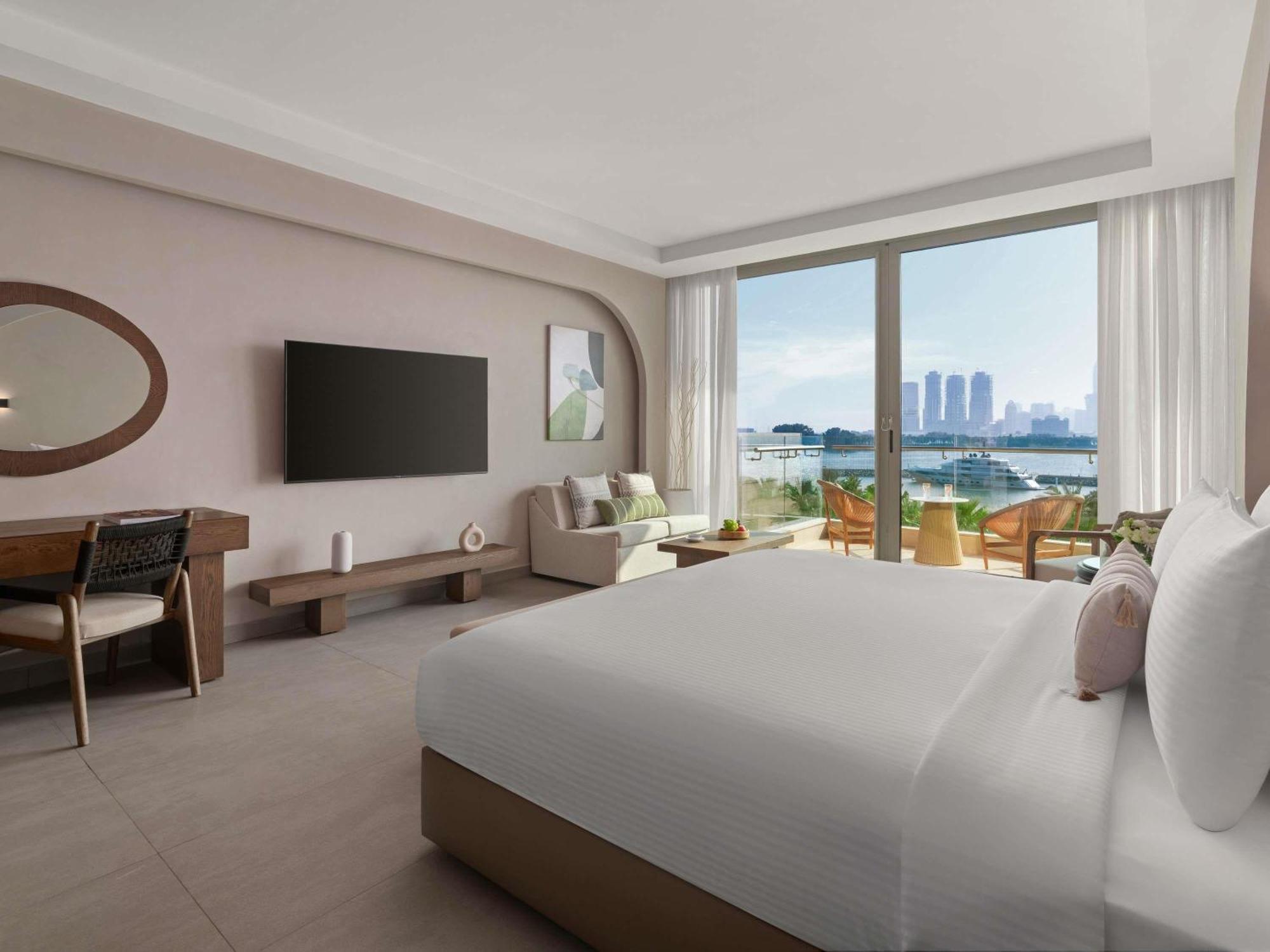 Deluxe Room with Sea View