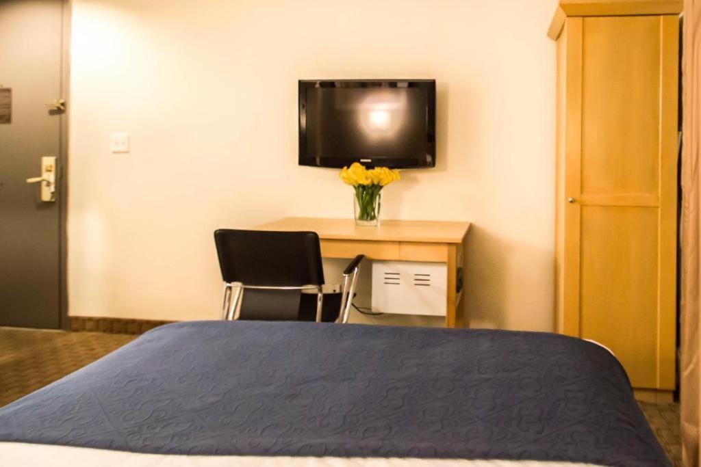 Quarto com Cama King-size - Não Fumantes