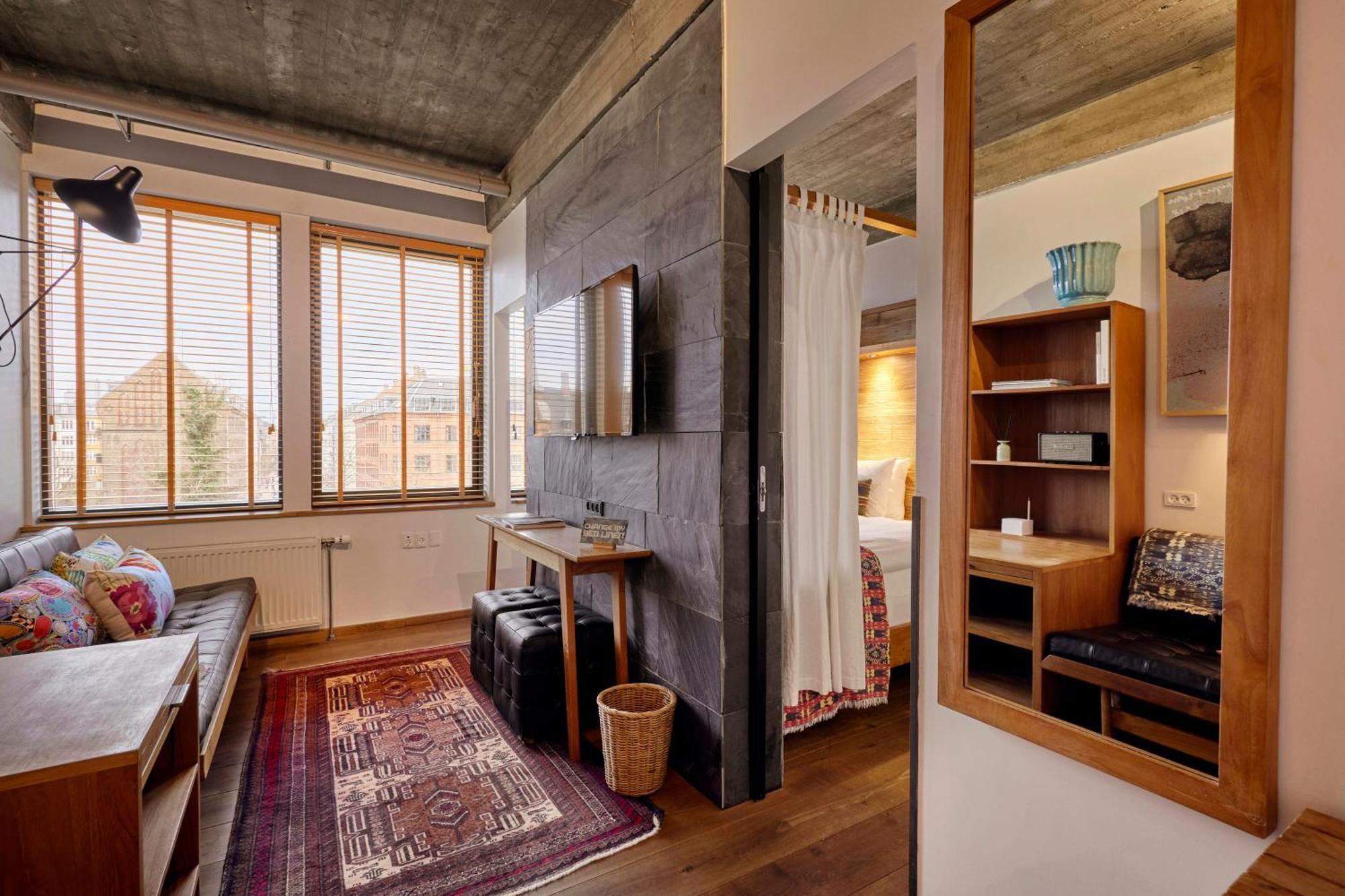 Junior Suite,1769508072:JPEG