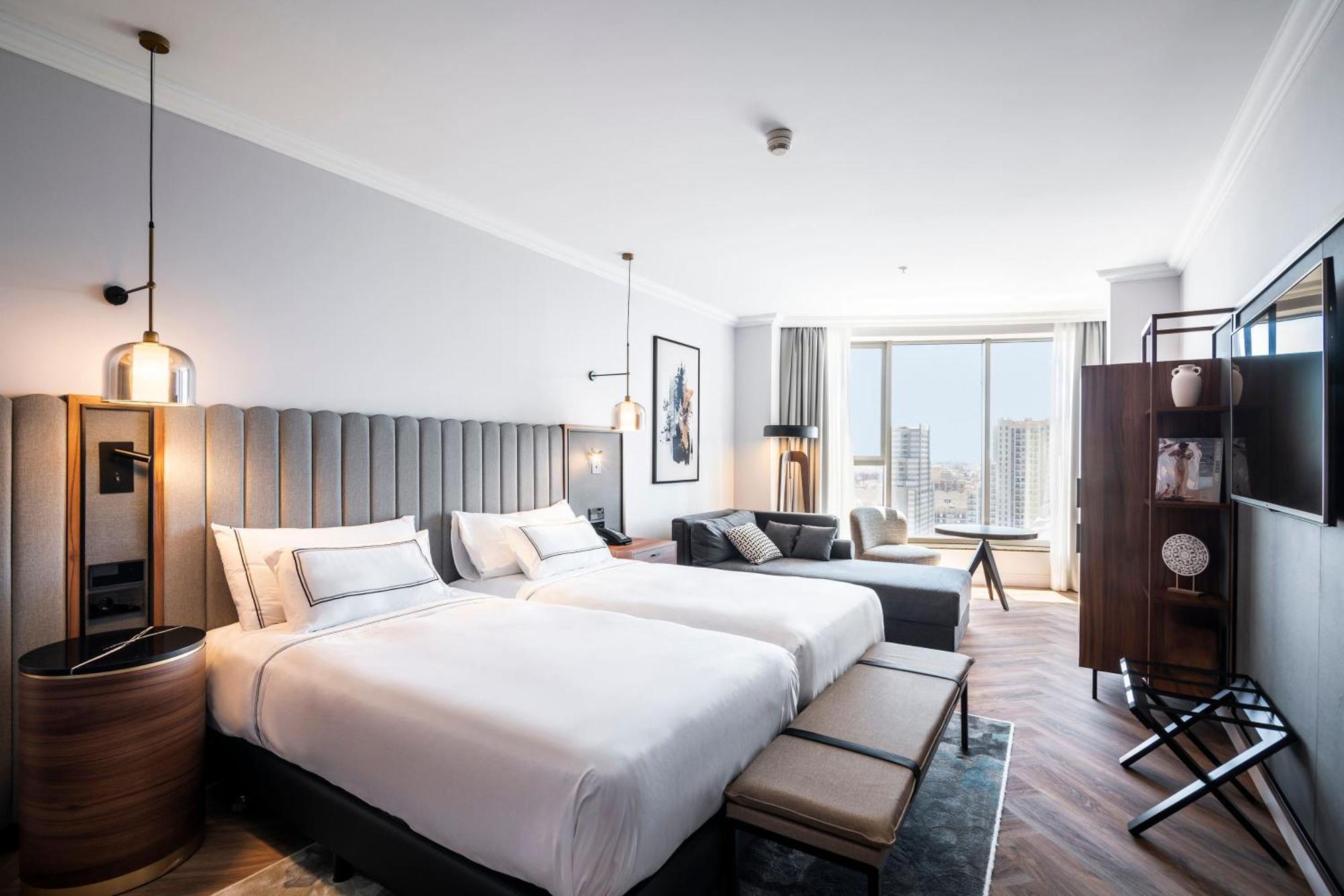 Grand Suite Familiar,1774463857:JPEG